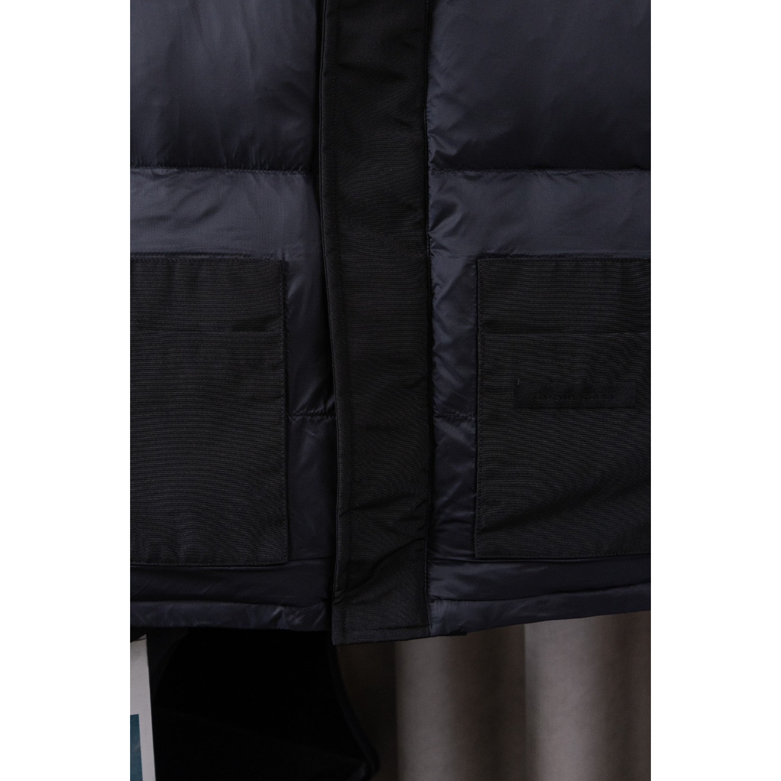 <p>Canada Goose Paradigm Freestyle Vest 2057MW羽绒服马甲(黑色)</p>
