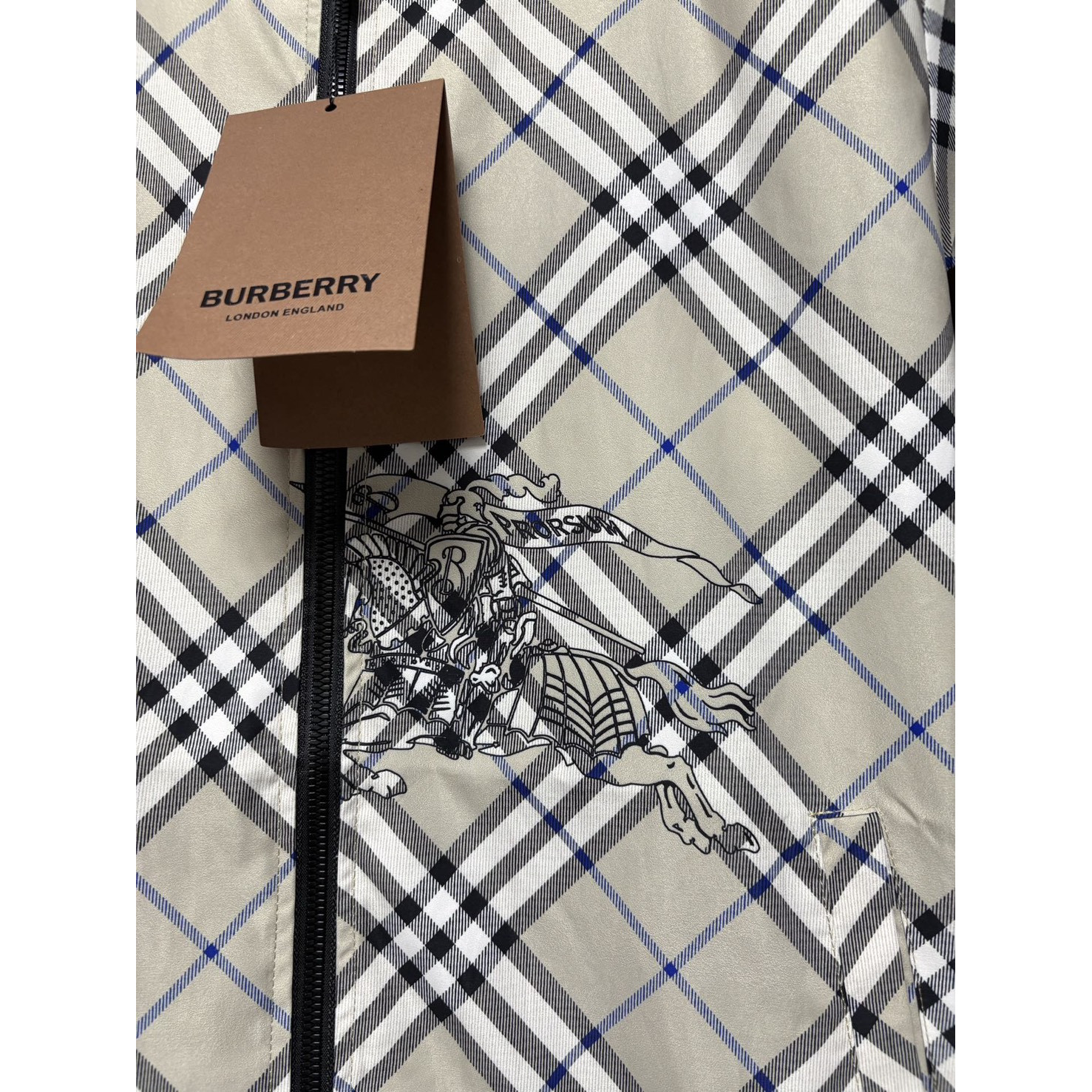 <p>Burberry 夹克外套</p>