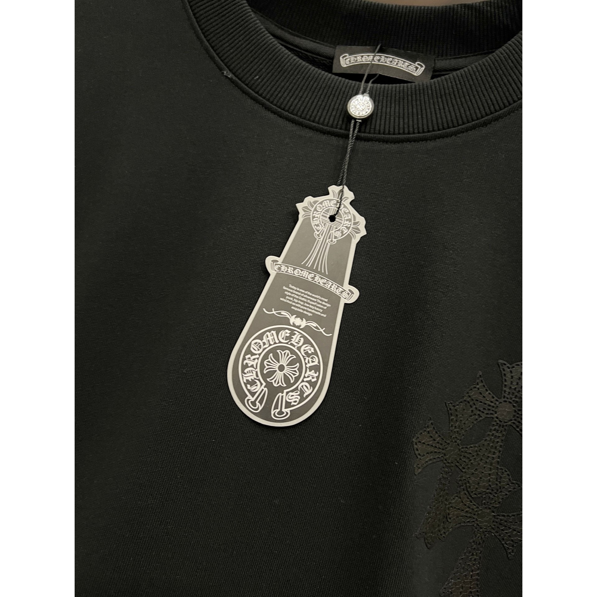 <p>CHROME HEARTS 圆领长袖卫衣(黑)</p>