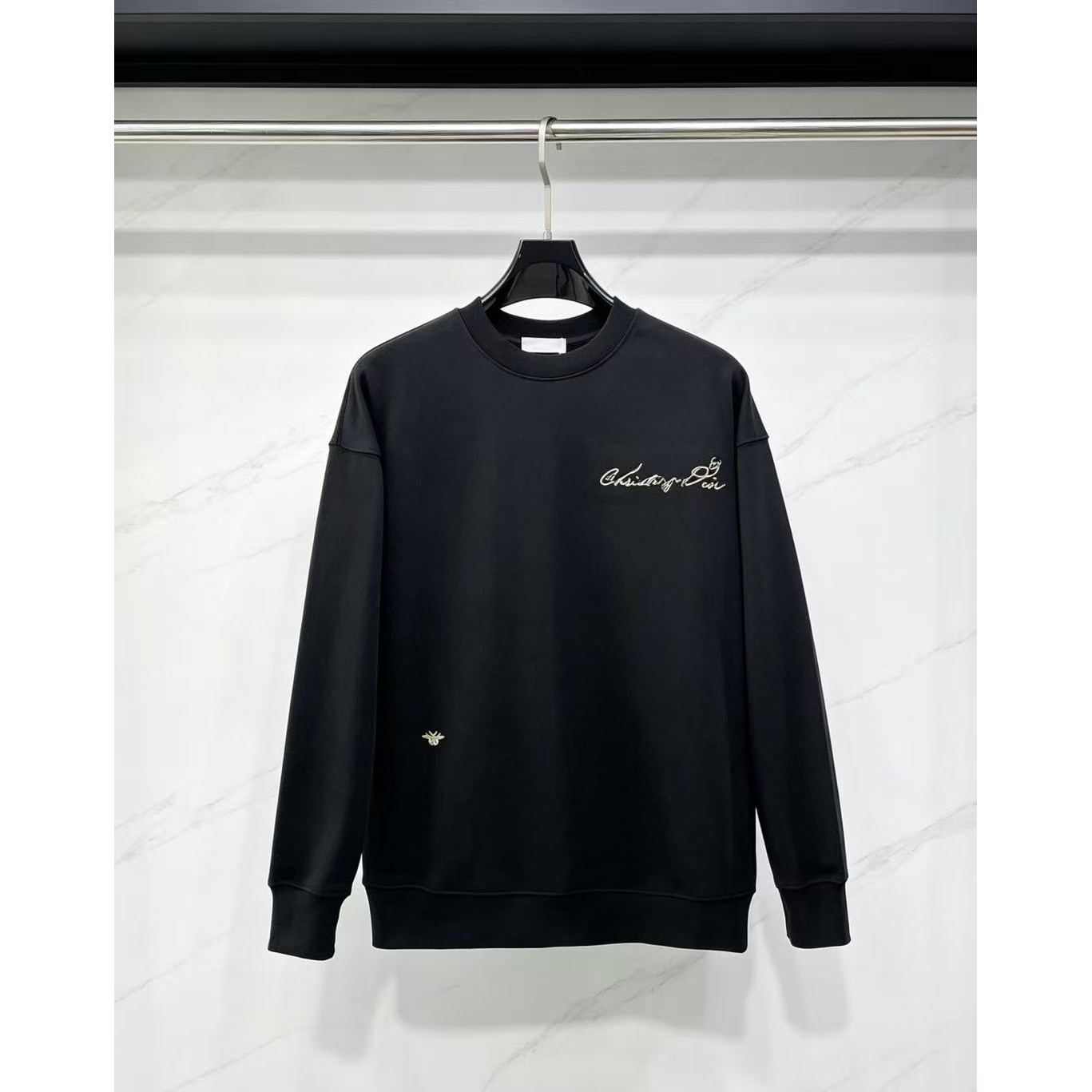 <p>DIOR 圓領長袖T恤(黑)</p>