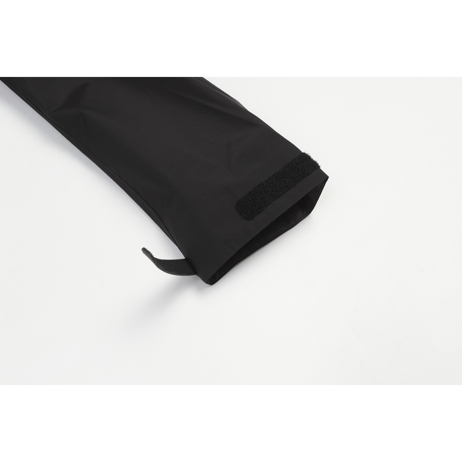 <p>ARC'TERYX Beta Jacket JK硬壳连帽冲锋衣(黑)</p>