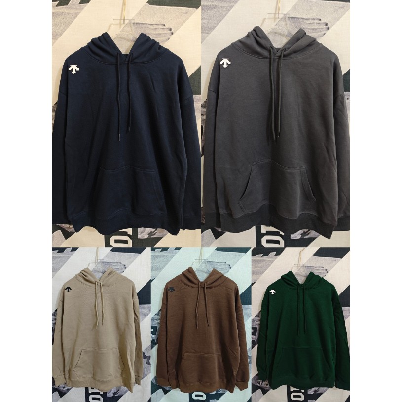 <p>DESCENTE 經典純棉連帽T恤</p>