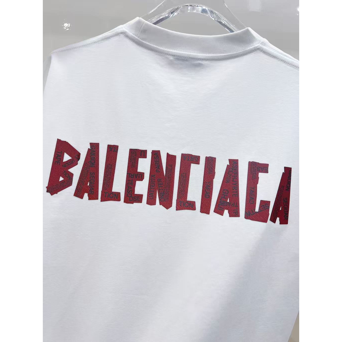 <p>Balenciaga&nbsp;硅胶厚板短袖T恤(白)</p>