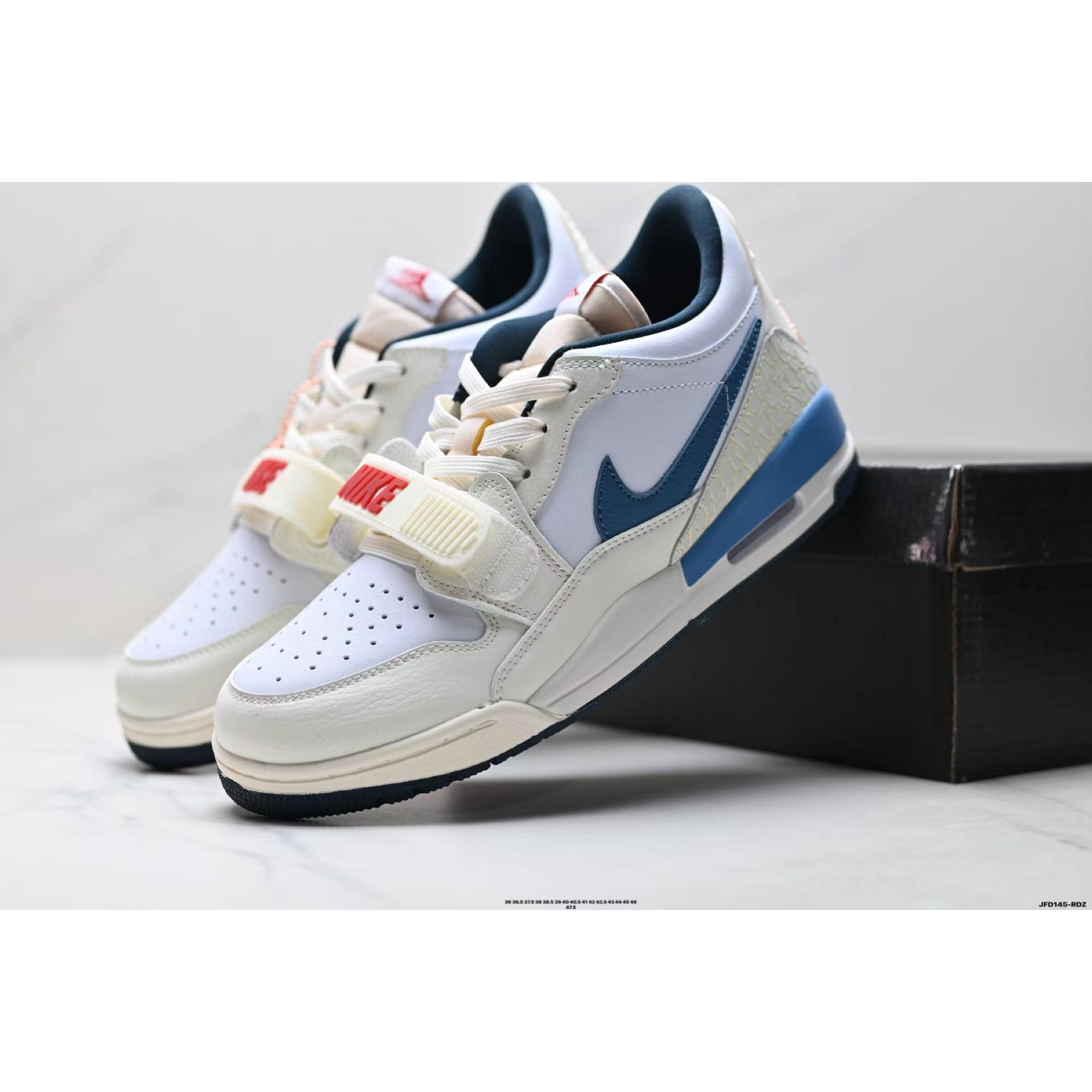 <p>Nike Air Jordan Legacy AJ312 运动篮球鞋</p>
