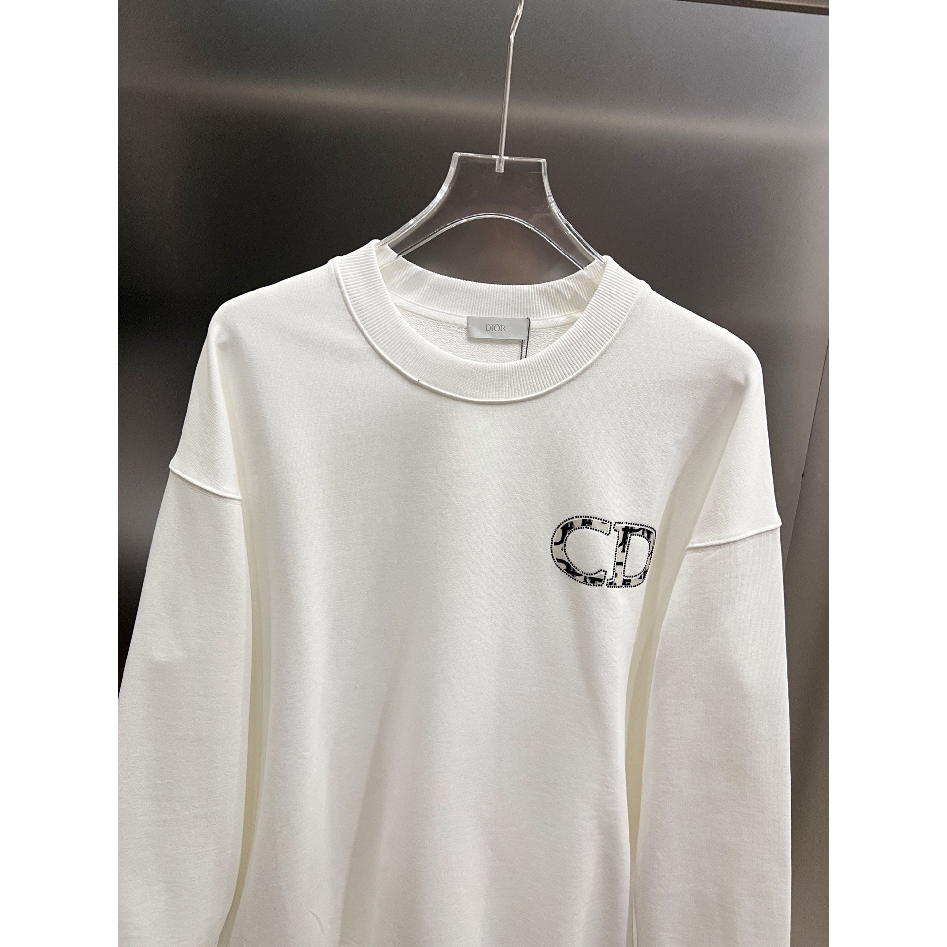 <p>DIOR 圆领长袖卫衣(白)</p>