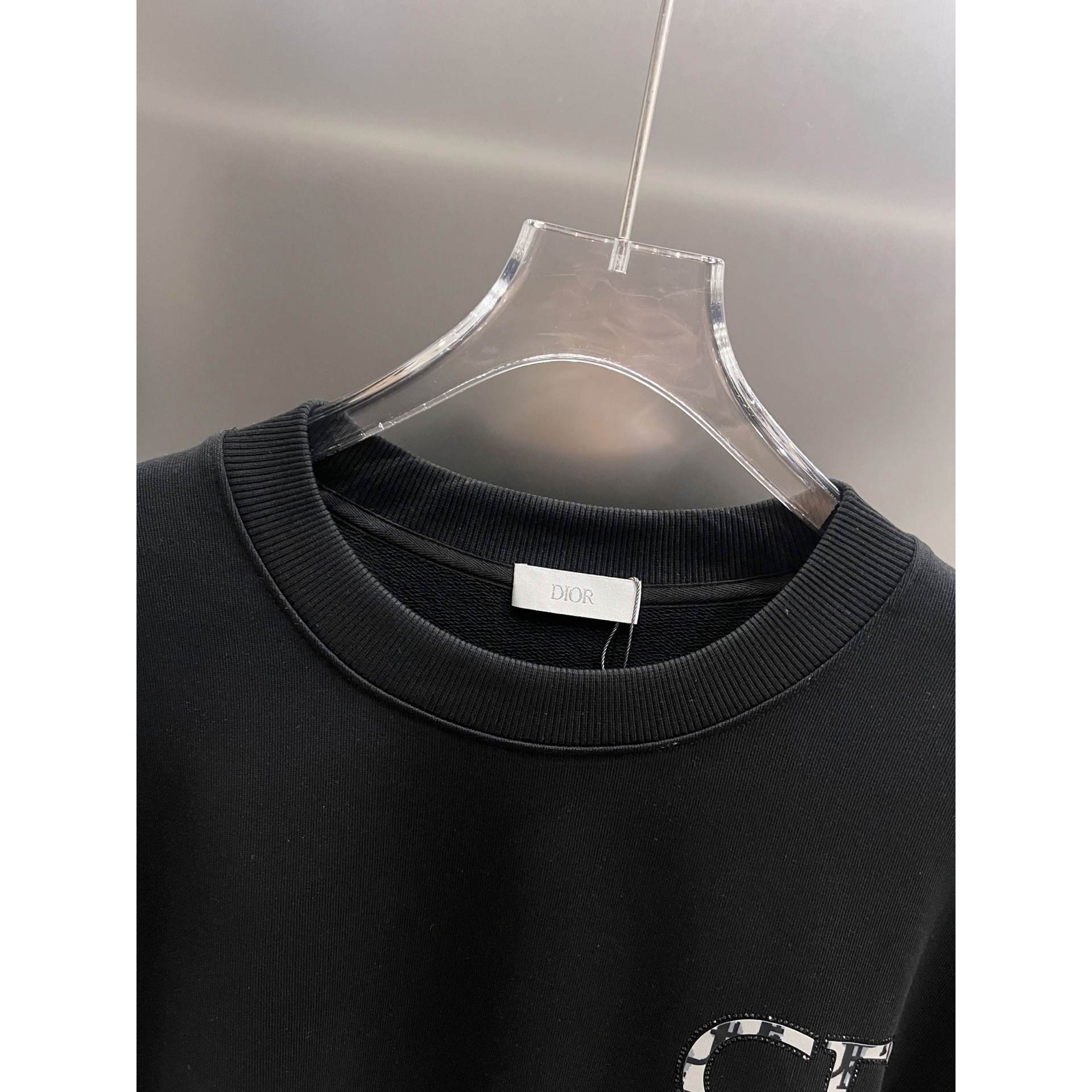 <p>DIOR 圆领长袖卫衣(白)</p>