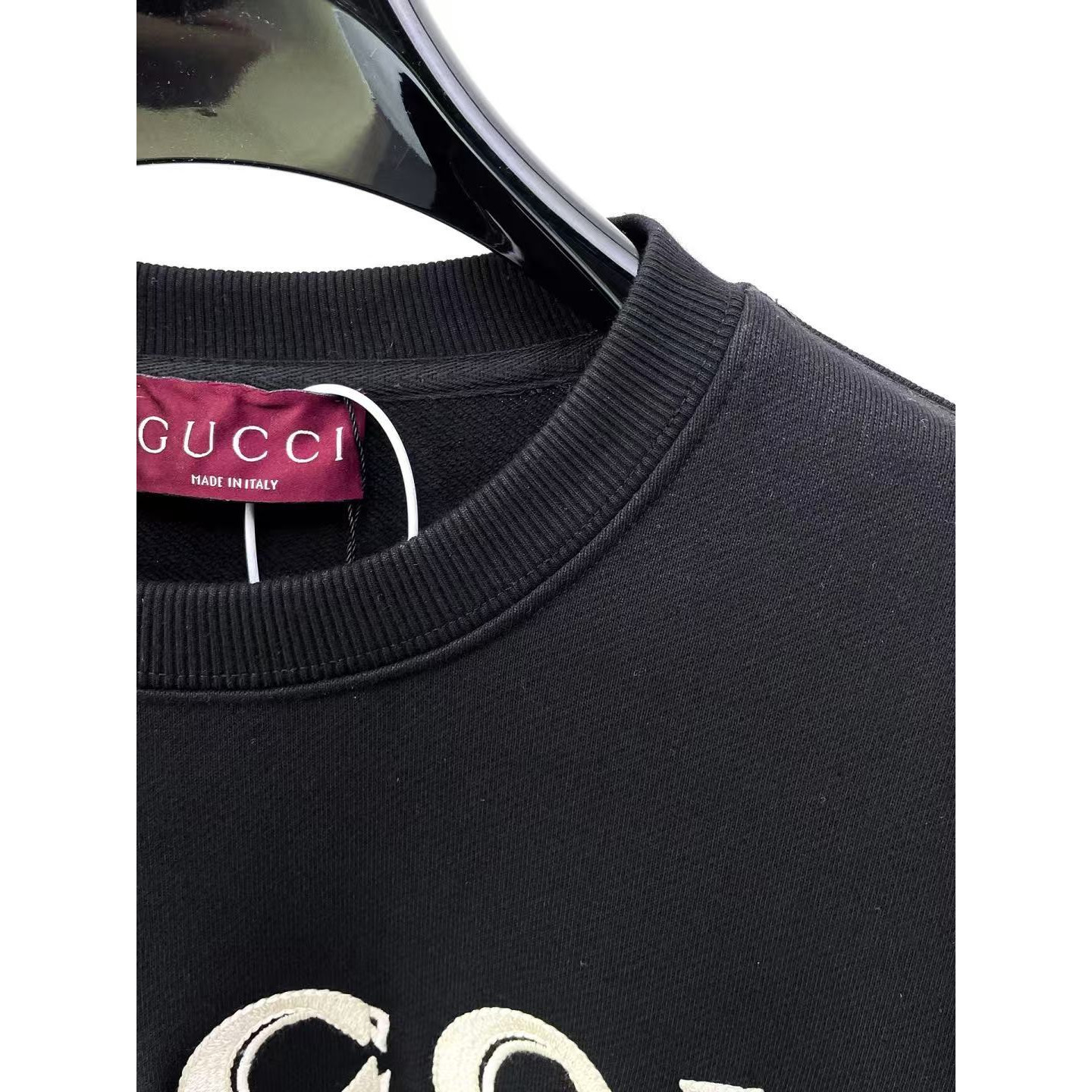 <p>GUCCI 圆领卫衣(黑)</p>
