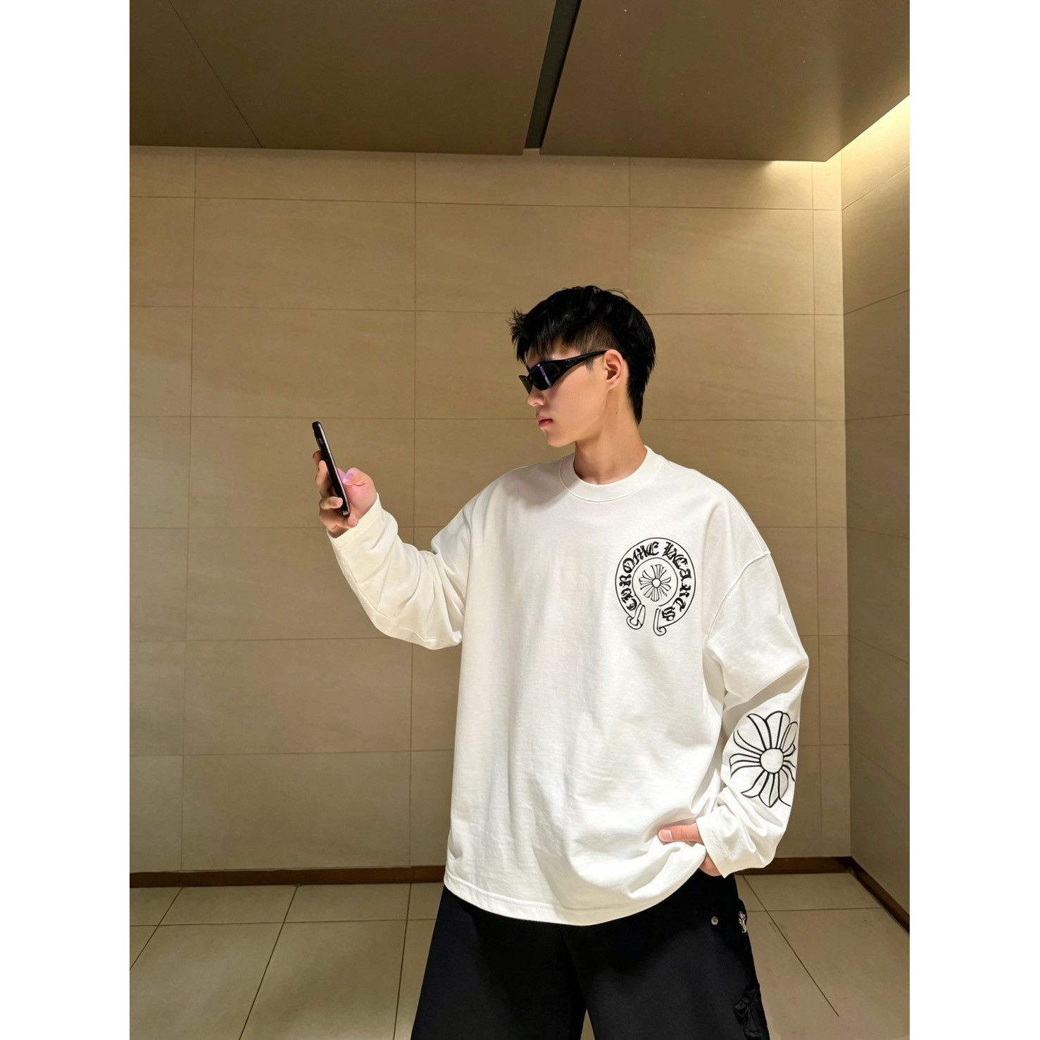 <p>CHROME HEARTS 长袖T恤(白B19)</p>