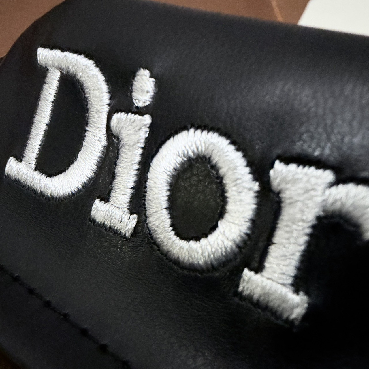 <p>DIOR 走秀款棒球外套(綠)</p>