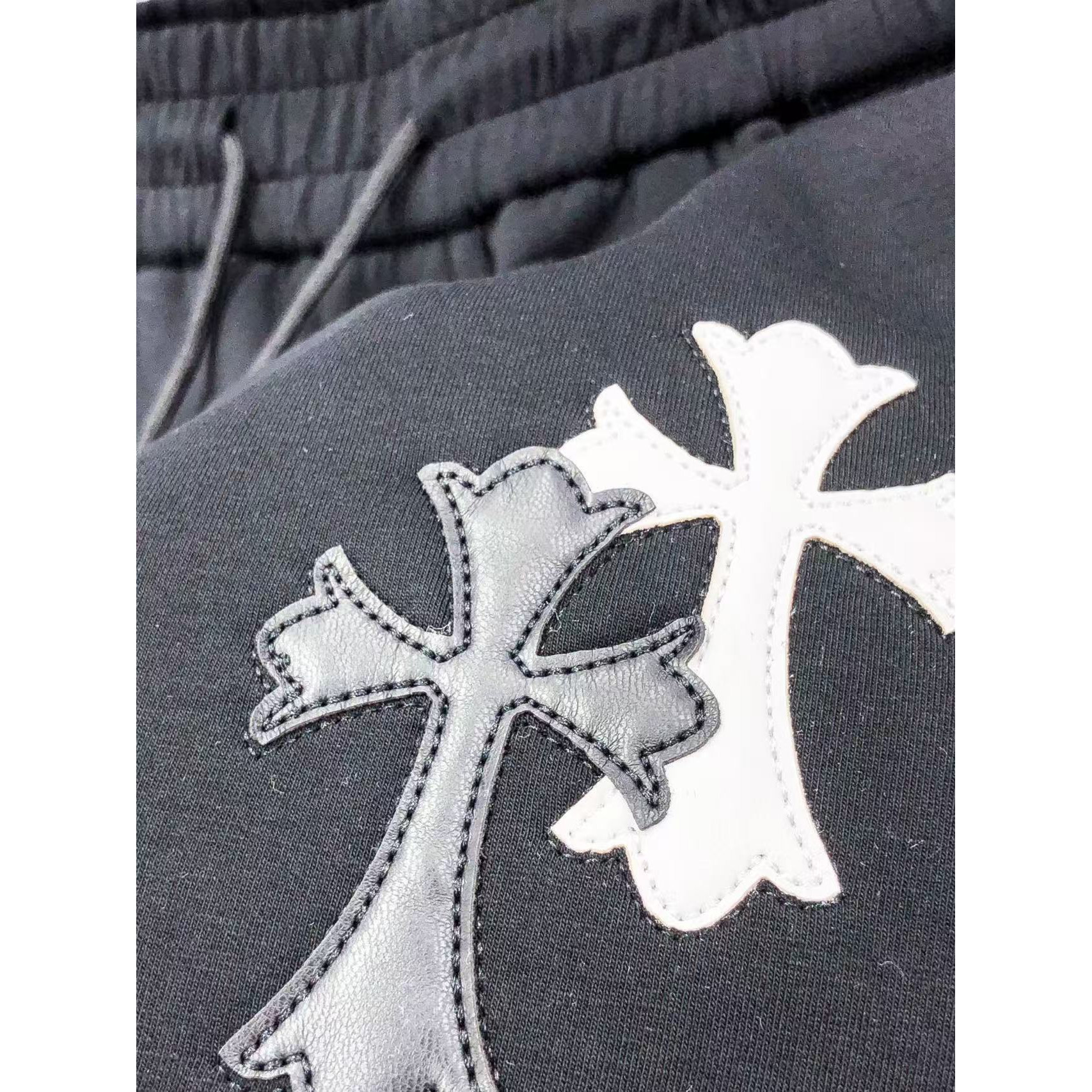 <p>CHROME HEARTS 高品质时尚休闲裤(782963)</p>