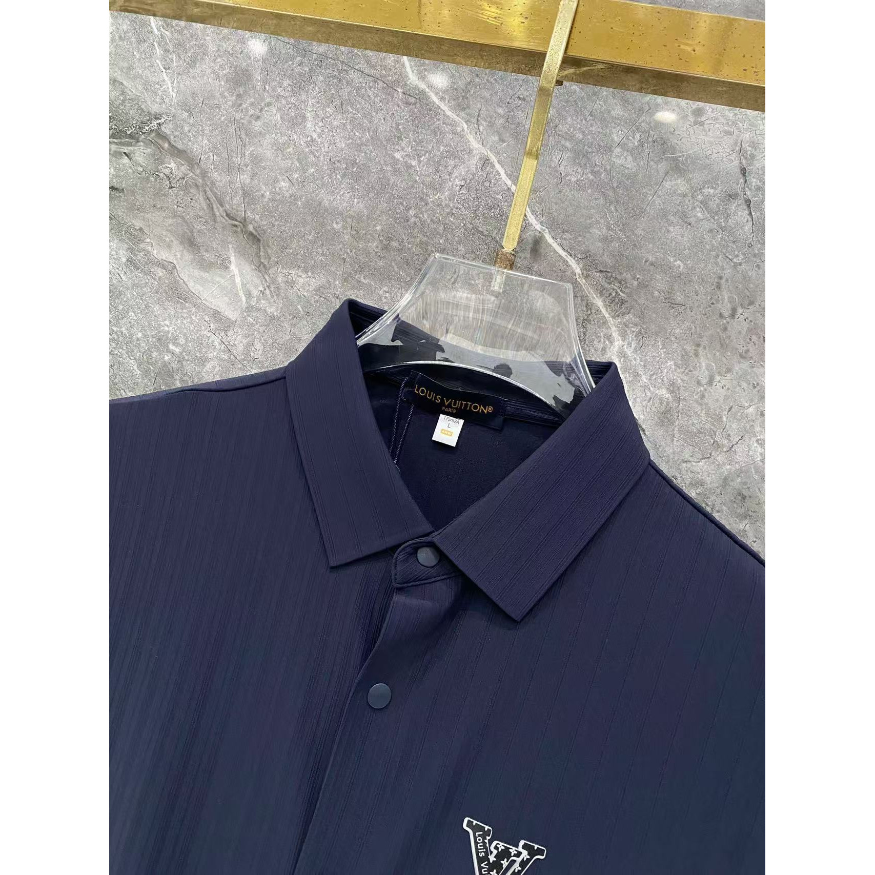 <p>LV 秋冬长袖Polo(782987)</p>