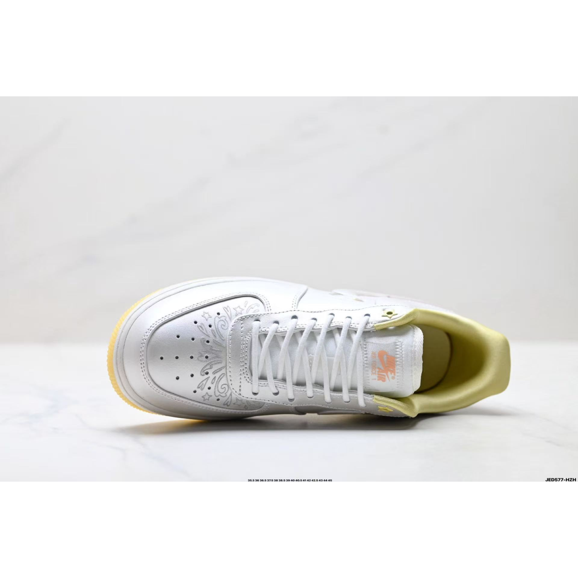 <p>Nike AIR FORCE 1&rsquo;07空军一号低帮百搭休闲运动板鞋</p>
