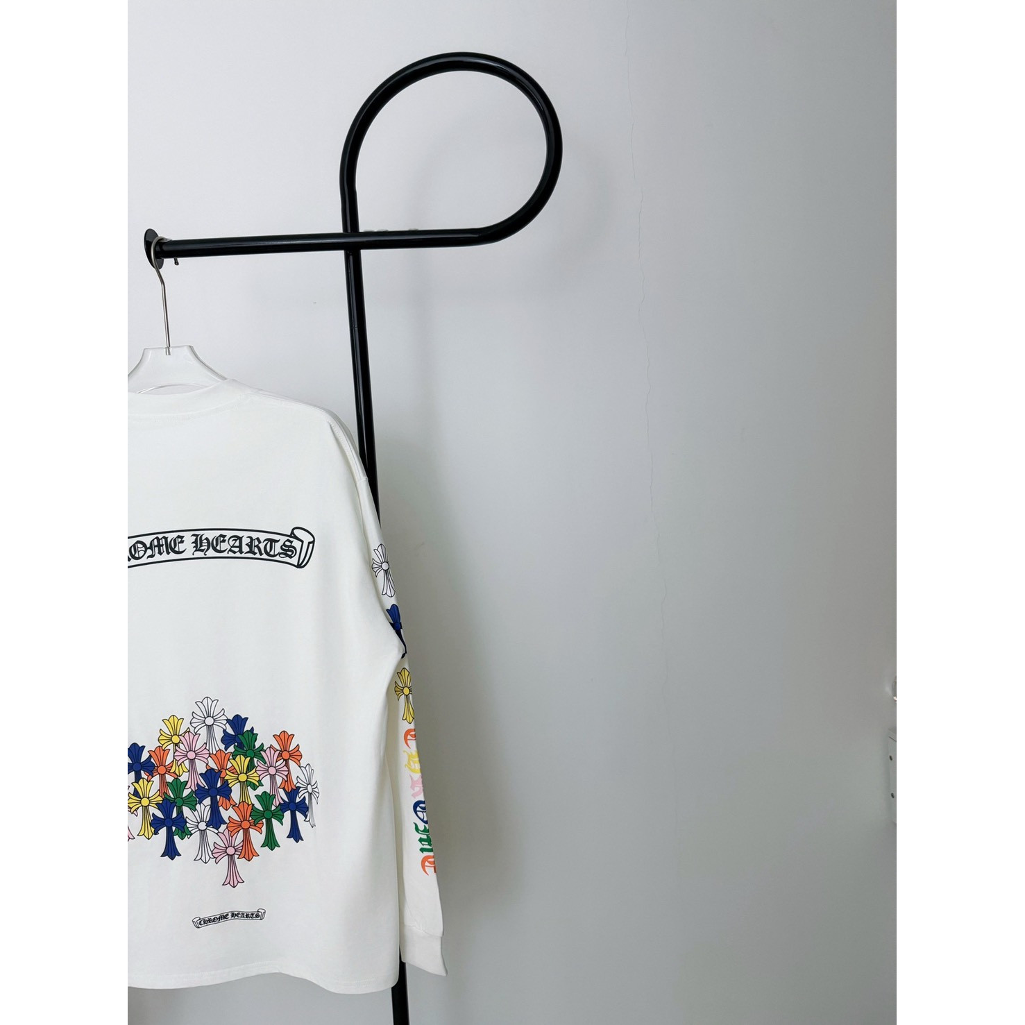 <p>Chrome Hearts 十字梵文圆领长T(HE273白)</p>