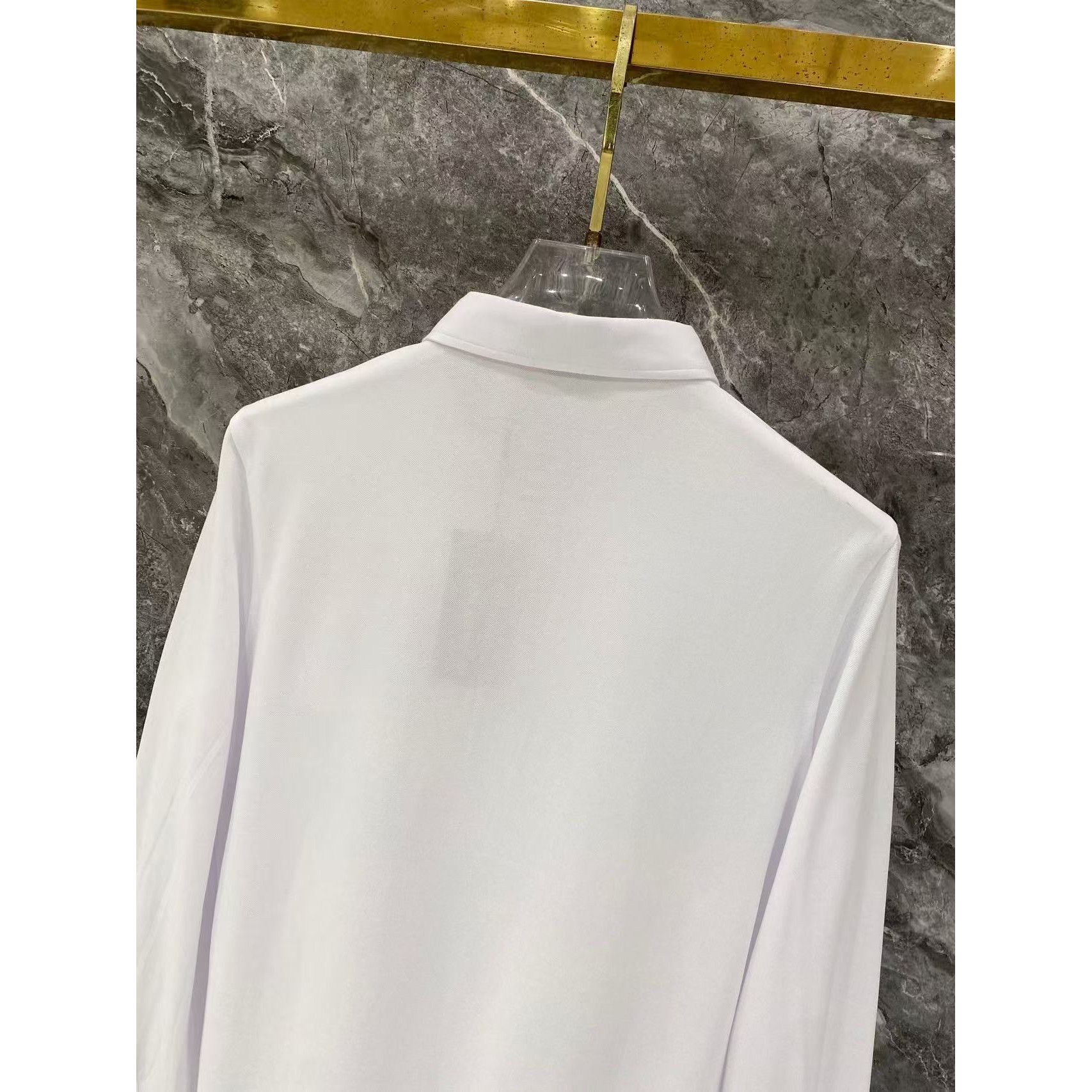 <p>Burberry 秋冬长袖Polo(782995)</p>