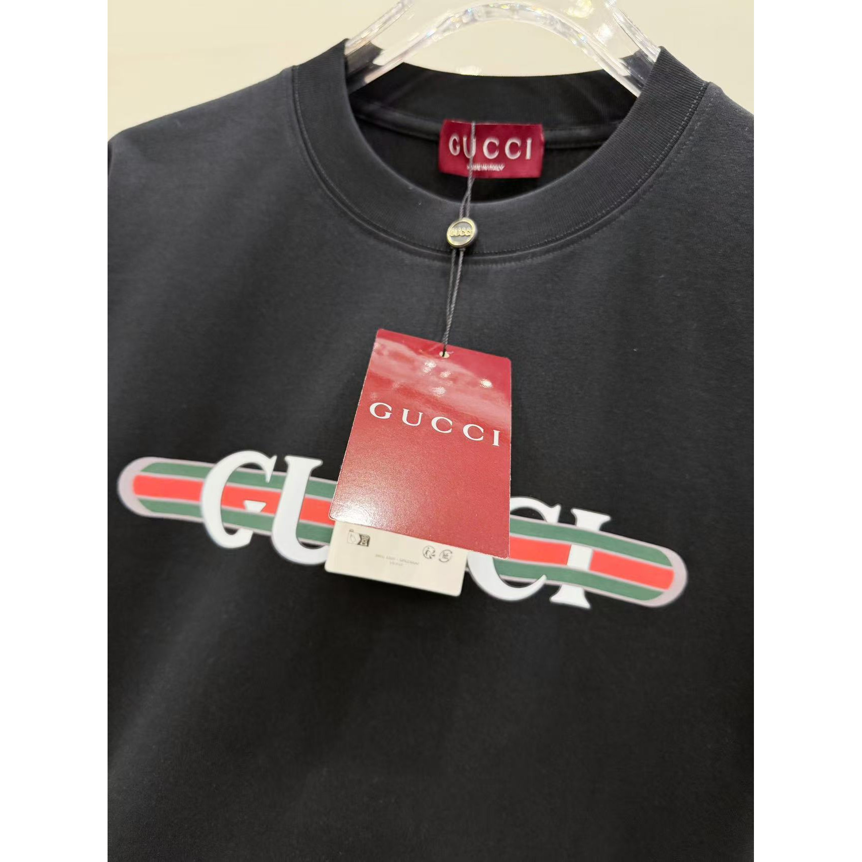 <p>&nbsp;GUCCI logo字母印花短袖T恤(黑)&nbsp;</p>