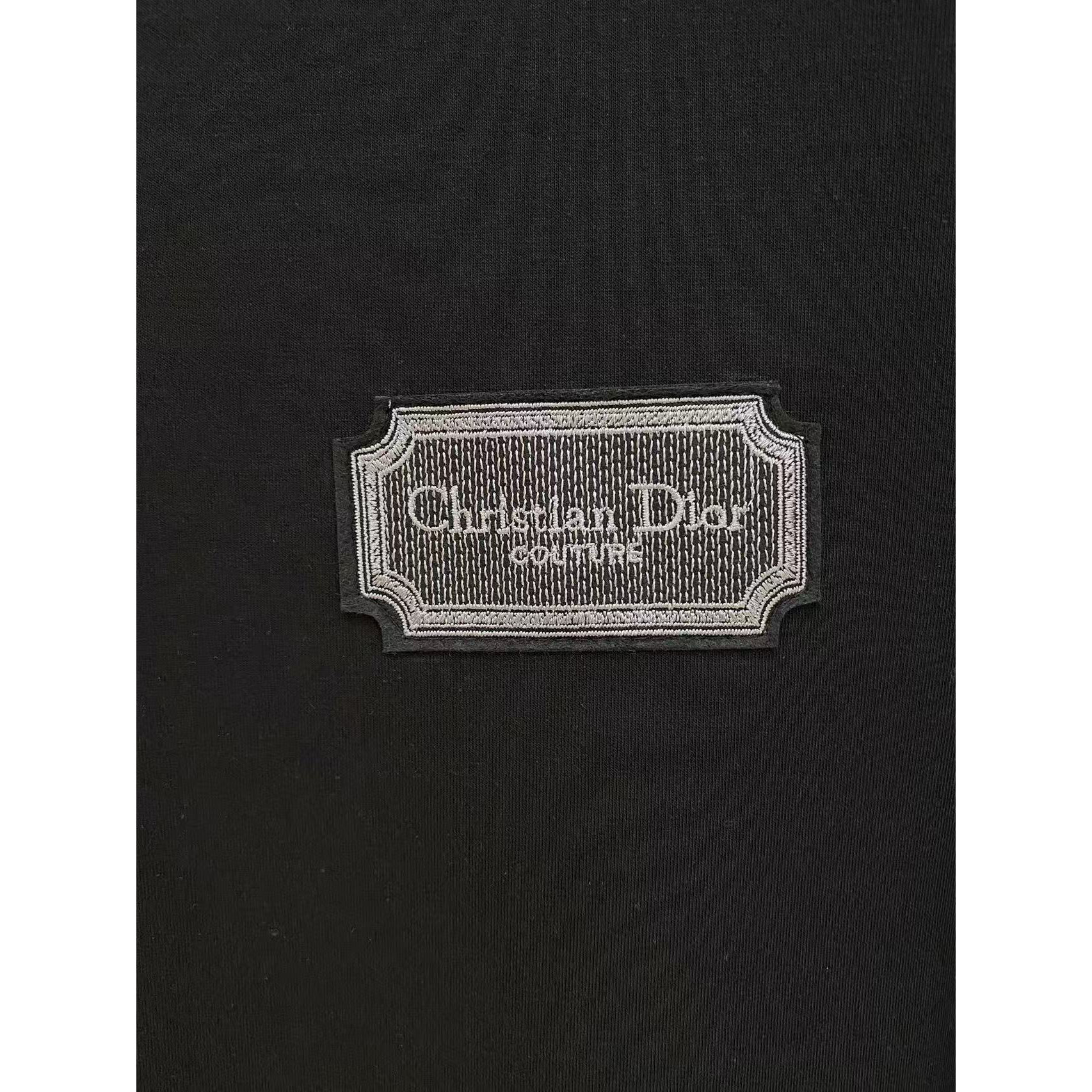 <p>DIOR 太空棉卫衣(黑)</p>