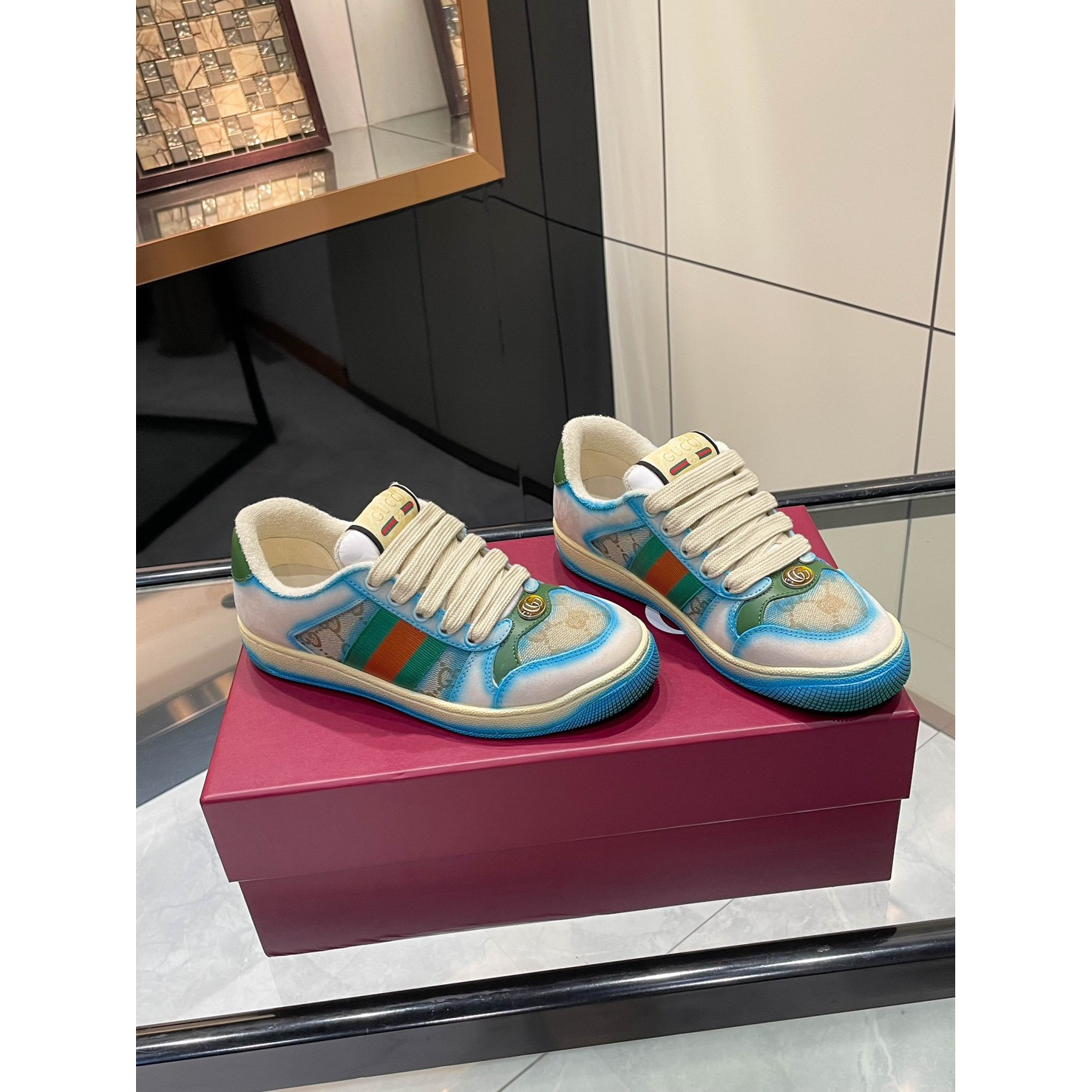 <p>GUCCI Screener系列运动鞋经典小脏鞋 (男款-藍)</p>