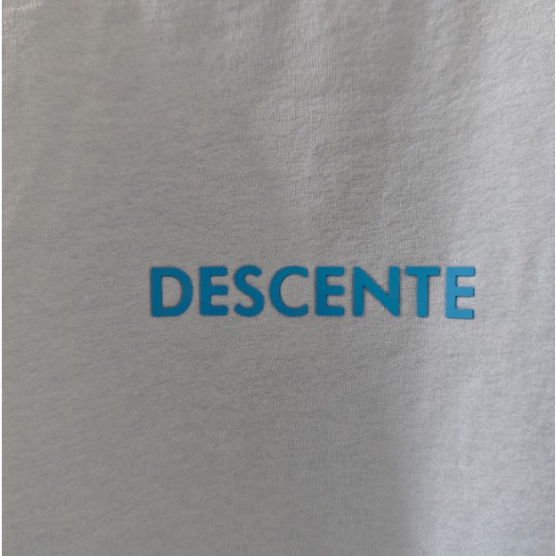 <p>DESCENTE 短袖T恤(寶寶藍)</p>