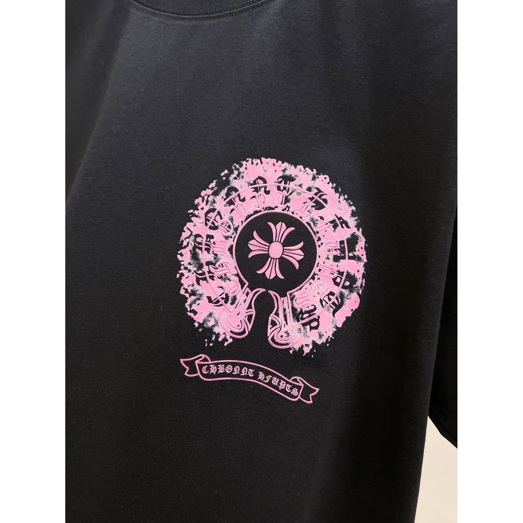<p>CHROME HEARTS 短袖圆领T恤(黑)</p>