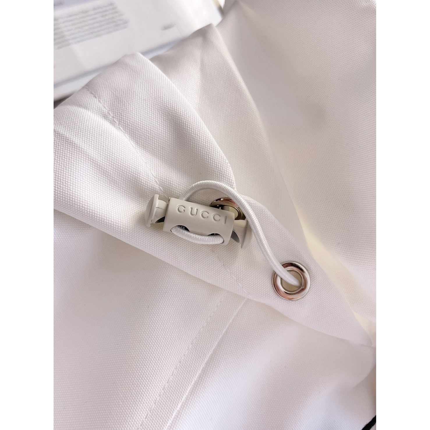 <p>GUCCI 男士夹克外套(白)</p>