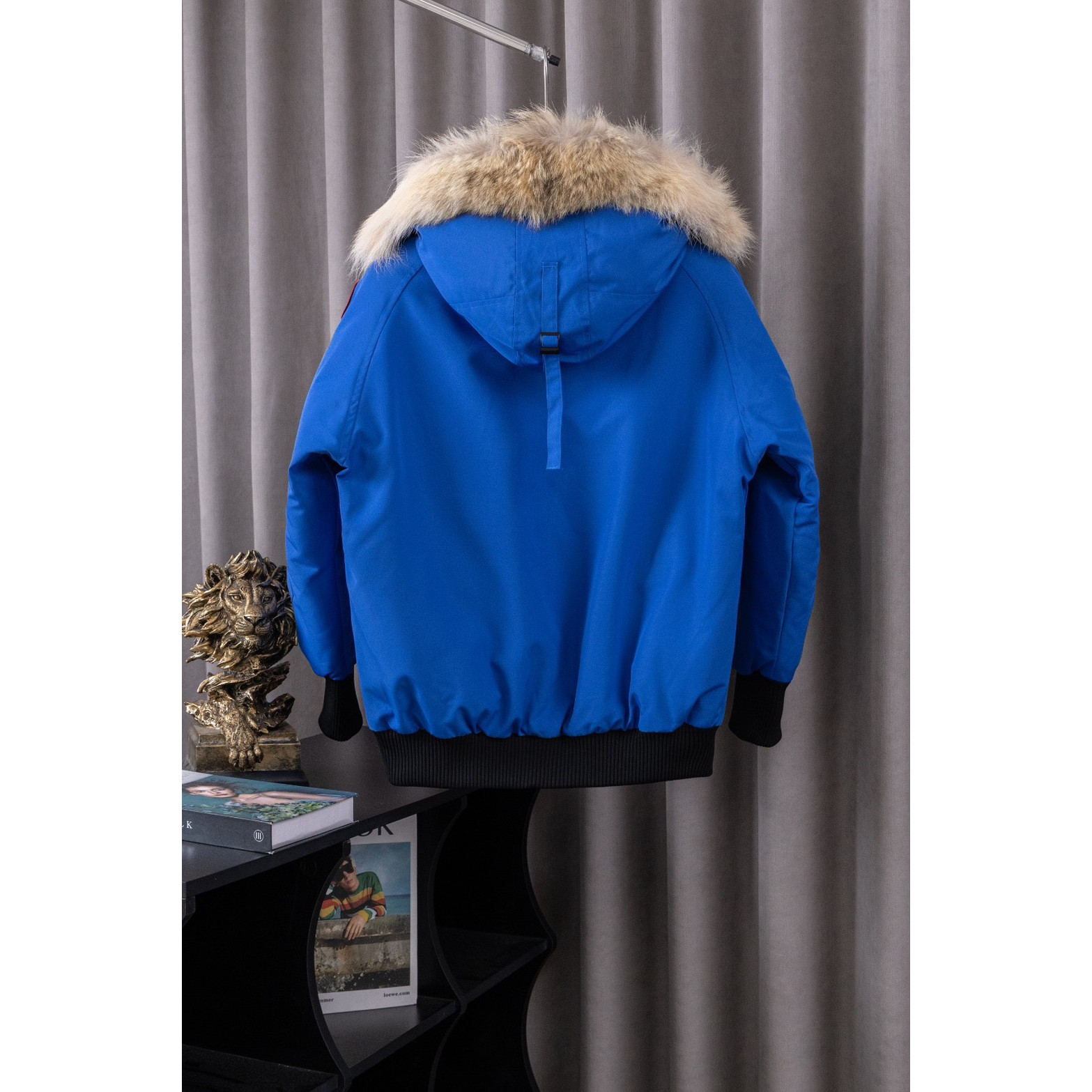 <p>Canada Goose 01款 Chilliwack Bomber 飞行员羽绒服(海军蓝&nbsp;)</p>