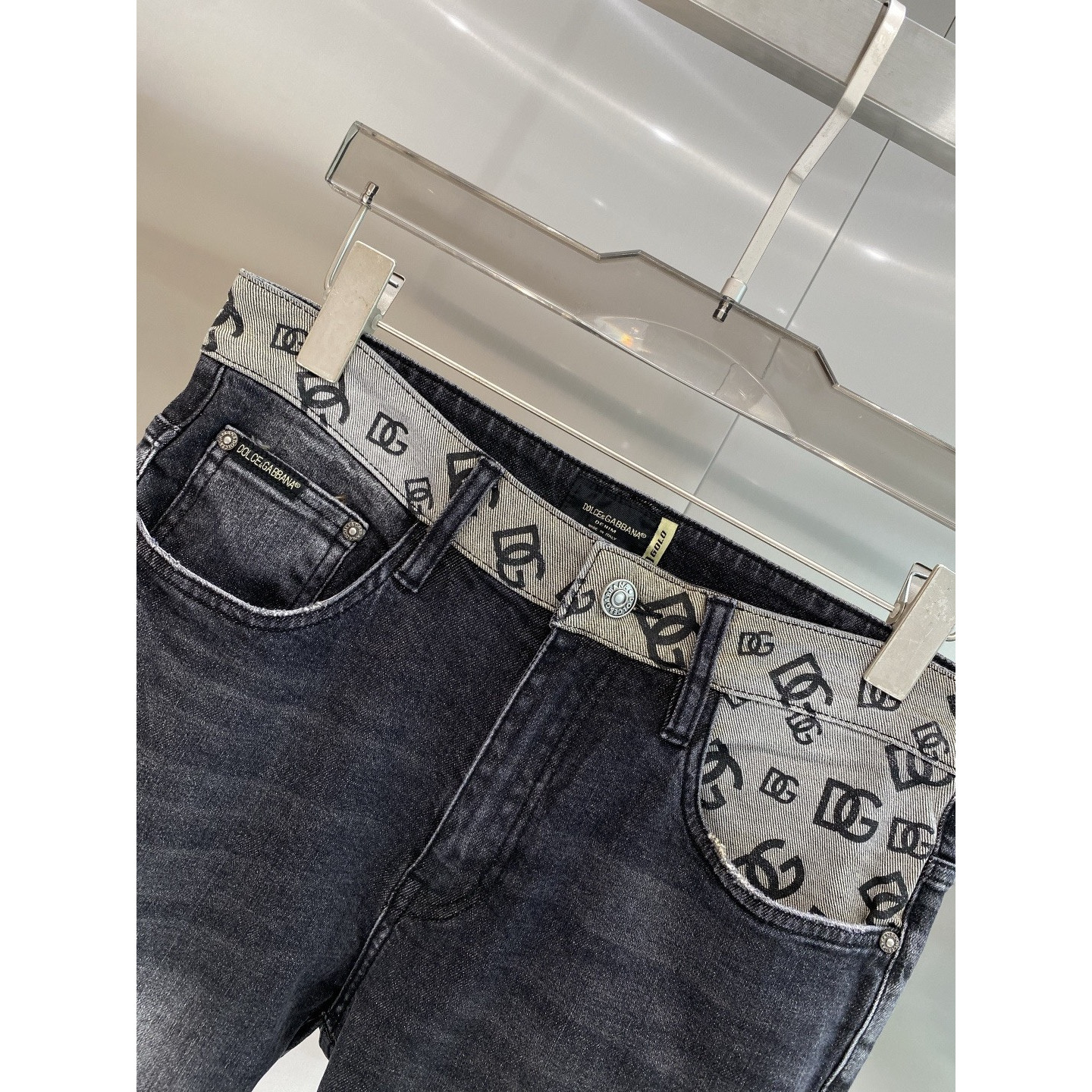 <p>DIOR 休闲牛仔裤</p>