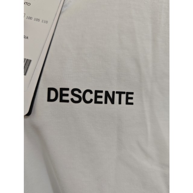 <p>DESCENTE 韓版速乾短袖T恤(白)</p>