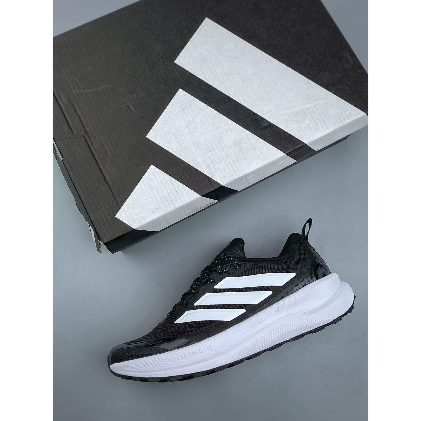 <p>Adidas Runfalcon 6 ATR M 运动轻盈跑鞋(黑)&nbsp;</p>
