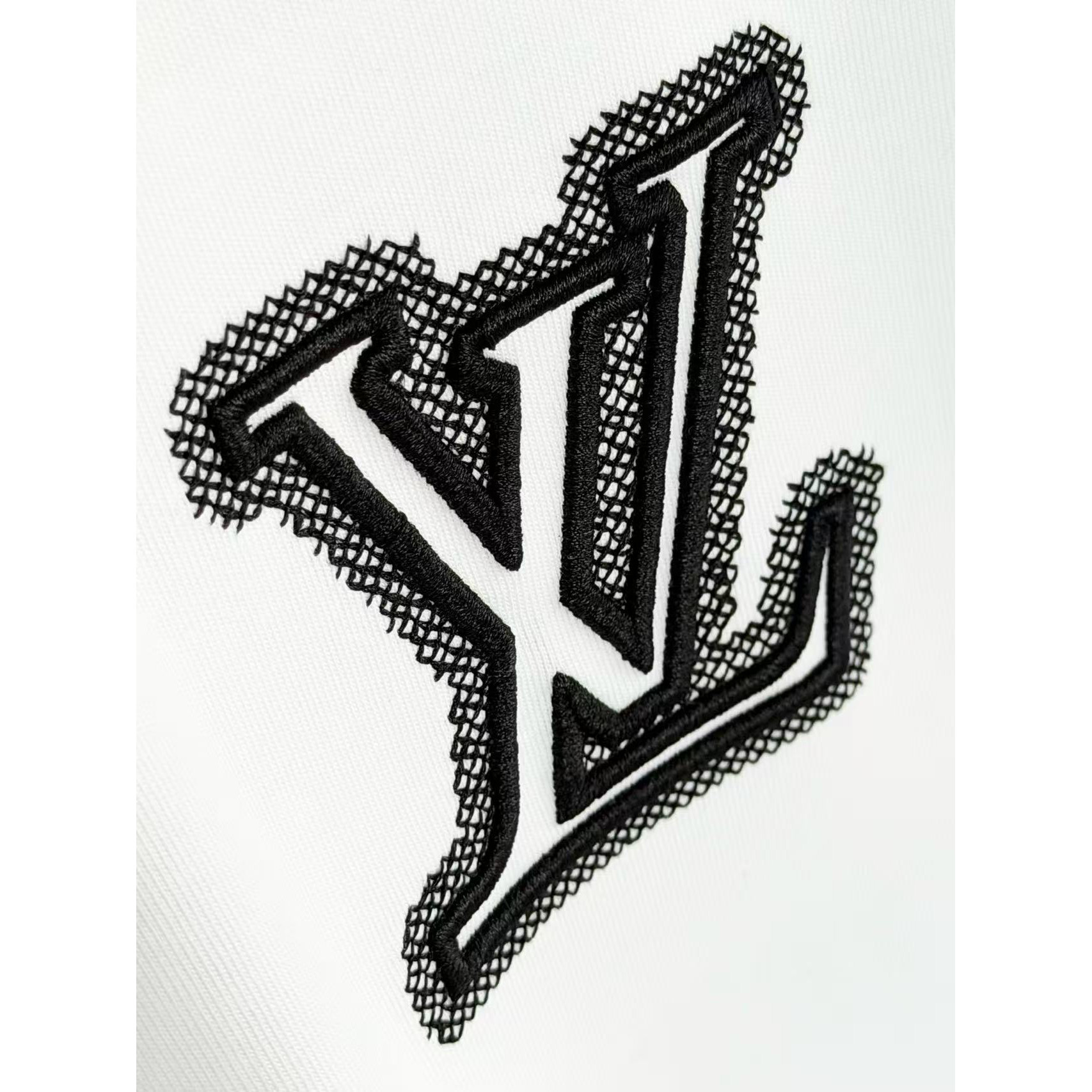 <p>LV 短袖T恤(白)</p>