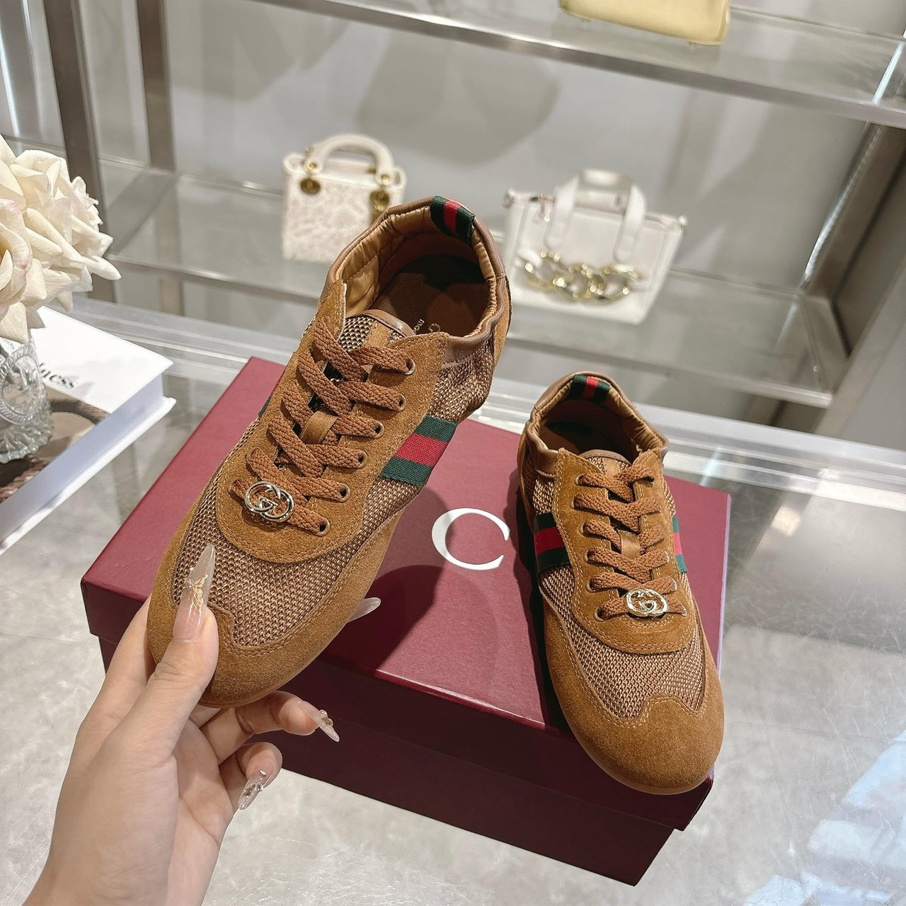 <p>GUCCI 橡筋鞋(棕)</p>