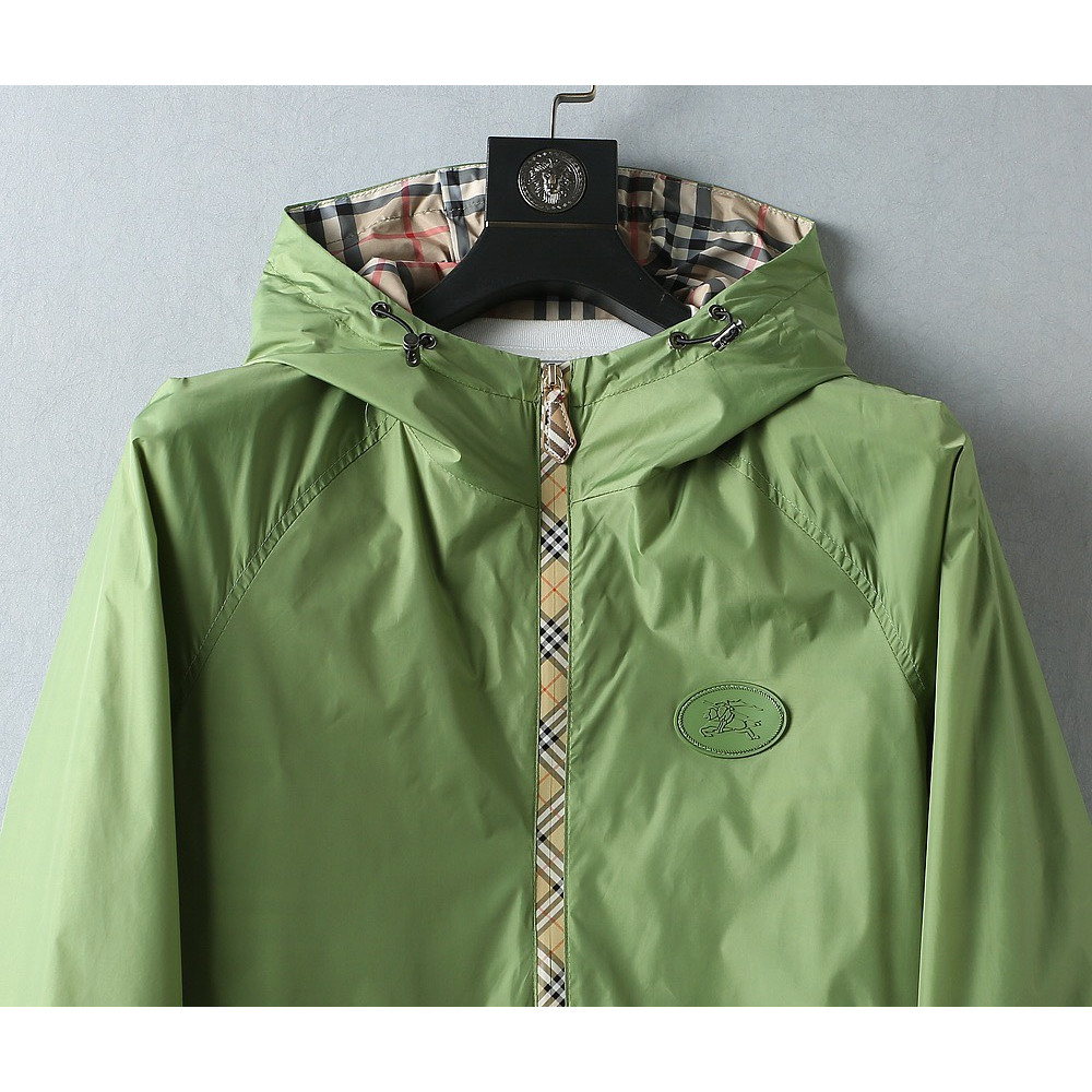 <p>BURBERRY 夹克外套(时尚设计师款)(綠)</p>