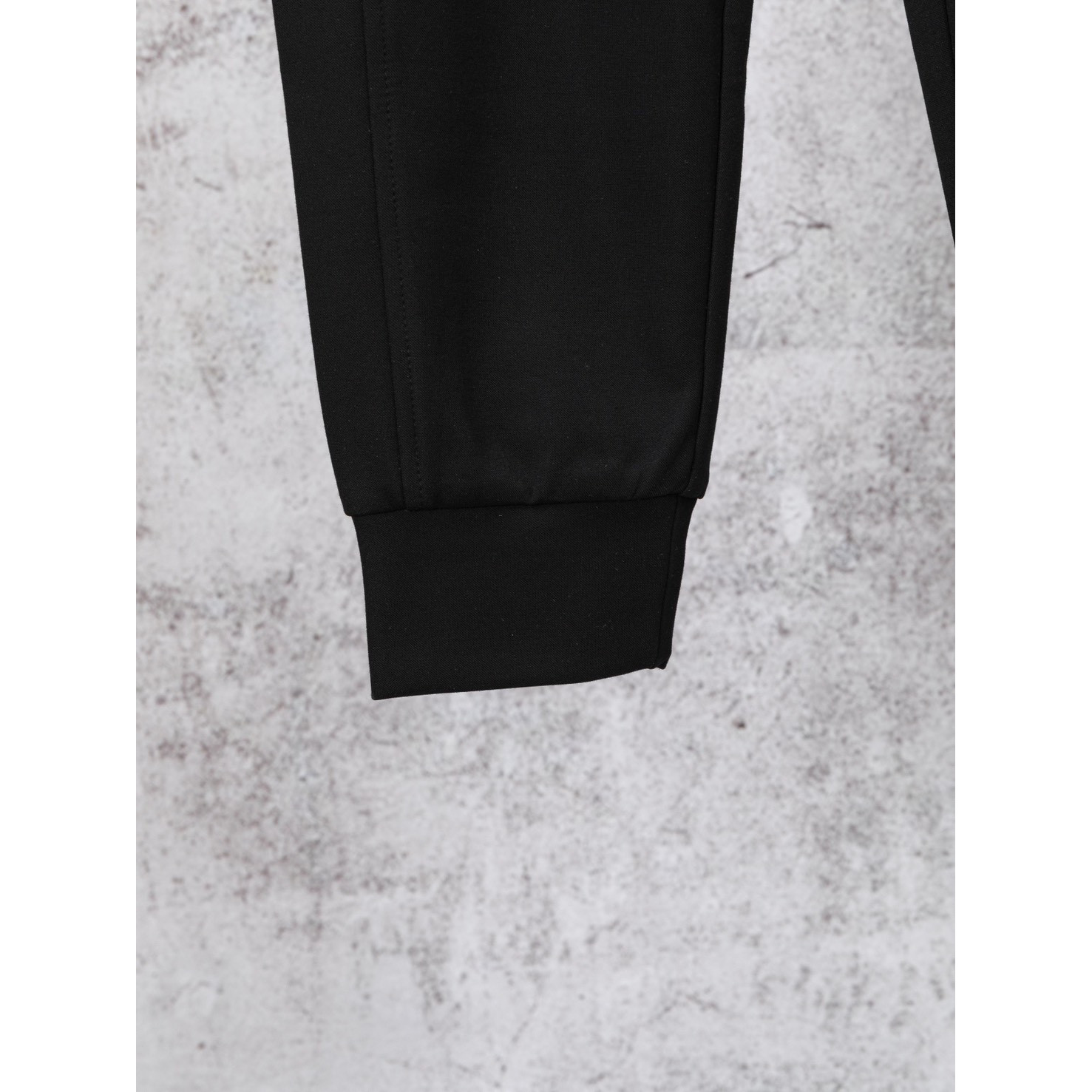 <p>DIOR 直筒休閒褲(黑色)</p>