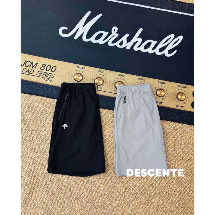 <p>DESCENTE 五分運動短褲</p>