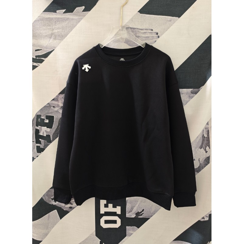 <p>DESCENTE 經典款棉 T (多色可選)</p>