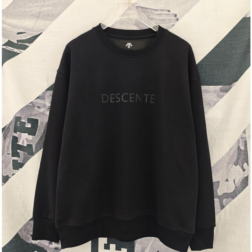 <p>DESCENTE 經典款棉 T (多色可選)</p>