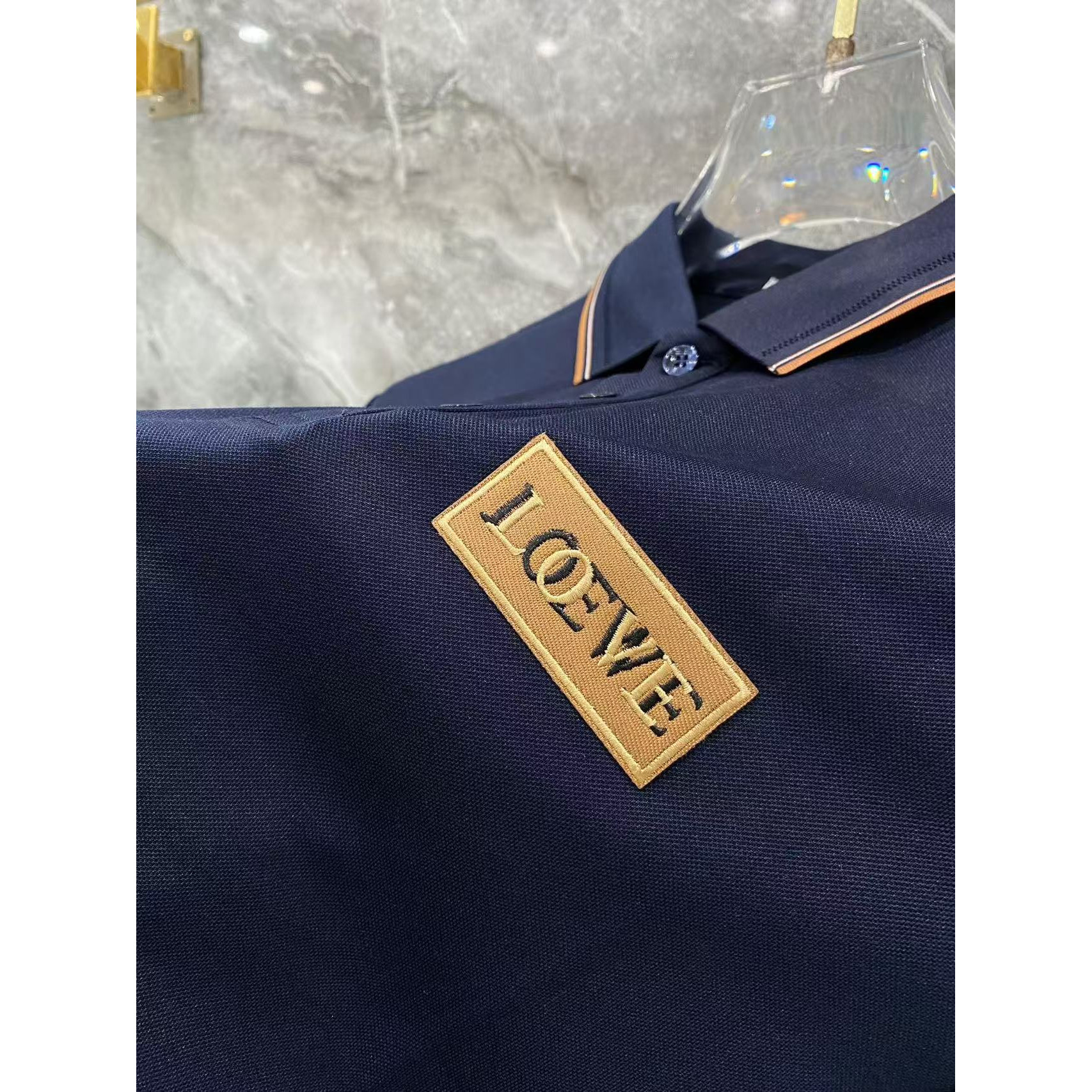 <p>LOEWE 秋冬长袖Polo(782985)</p>