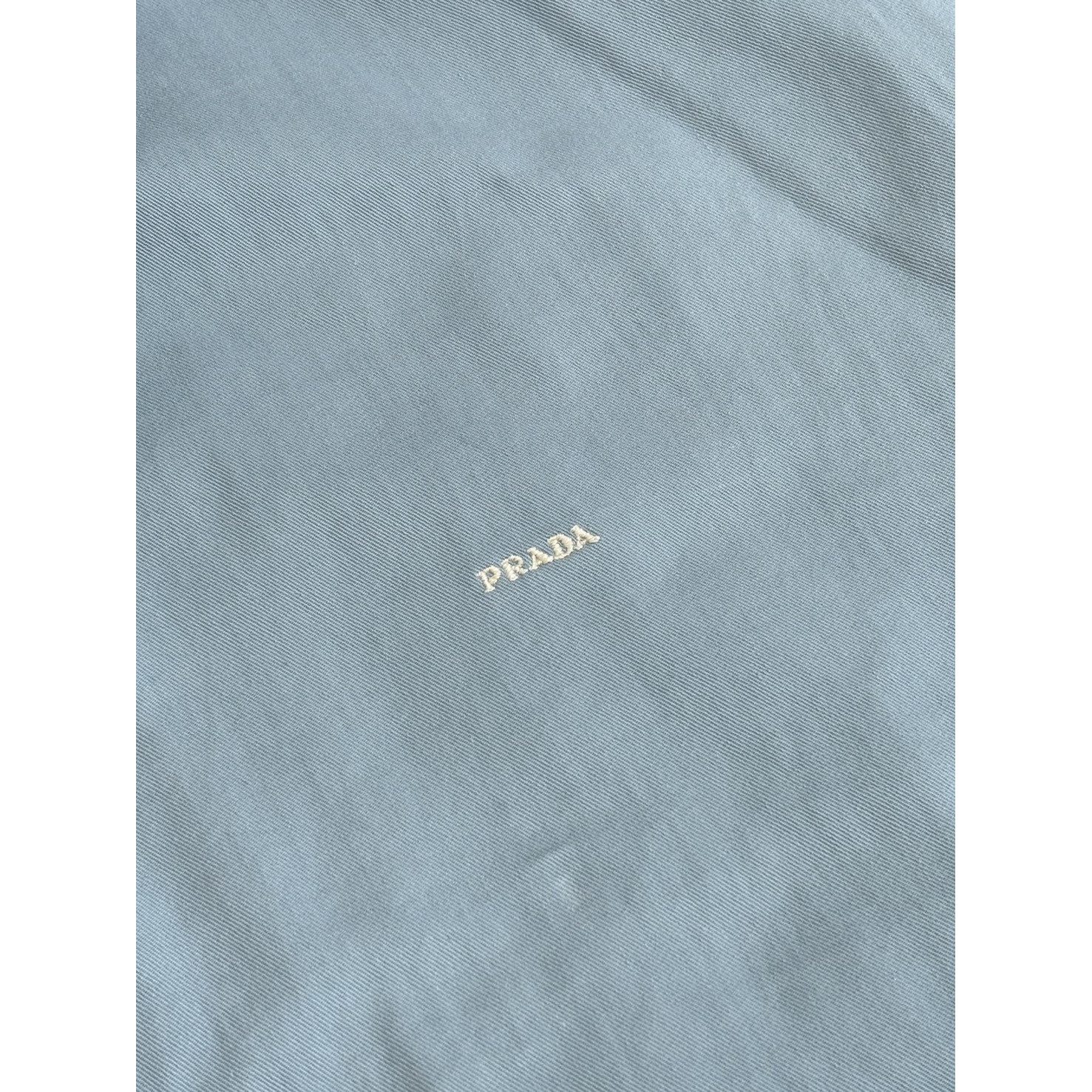 <p>PRADA&nbsp;典哈林顿英伦风绅士棉质夹克外套</p>