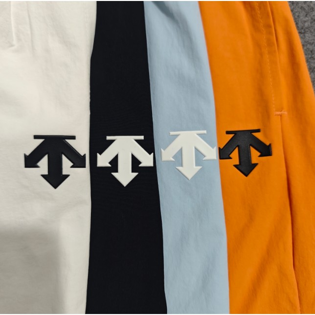 <p>DESCENTE 韓版運動速乾短褲</p>