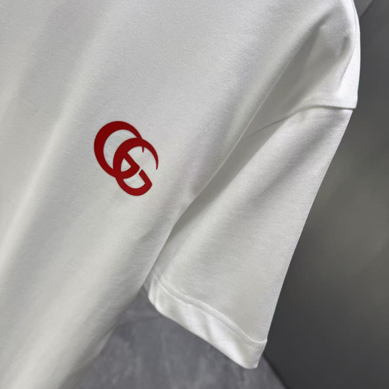<p>GUCCI 短袖T恤(白)</p>