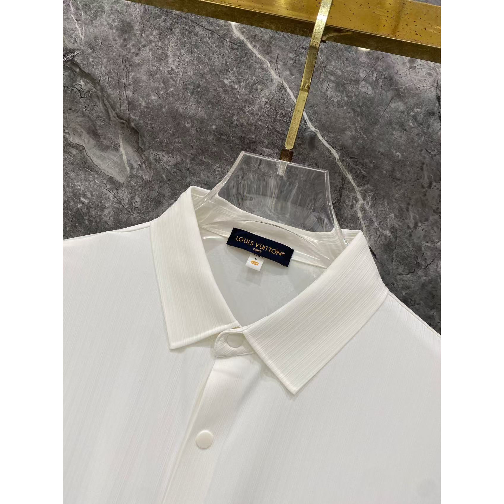 <p>LV 秋冬长袖Polo(782989)</p>