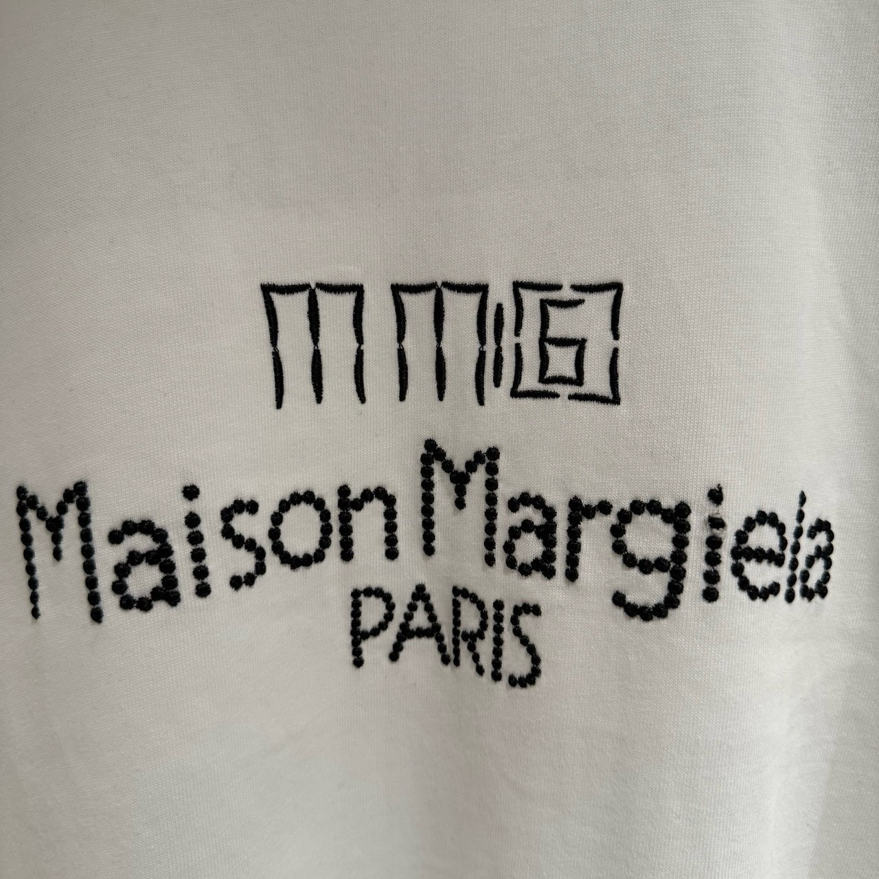 <p>Maison Margiela 长袖T恤(白D01)</p>
