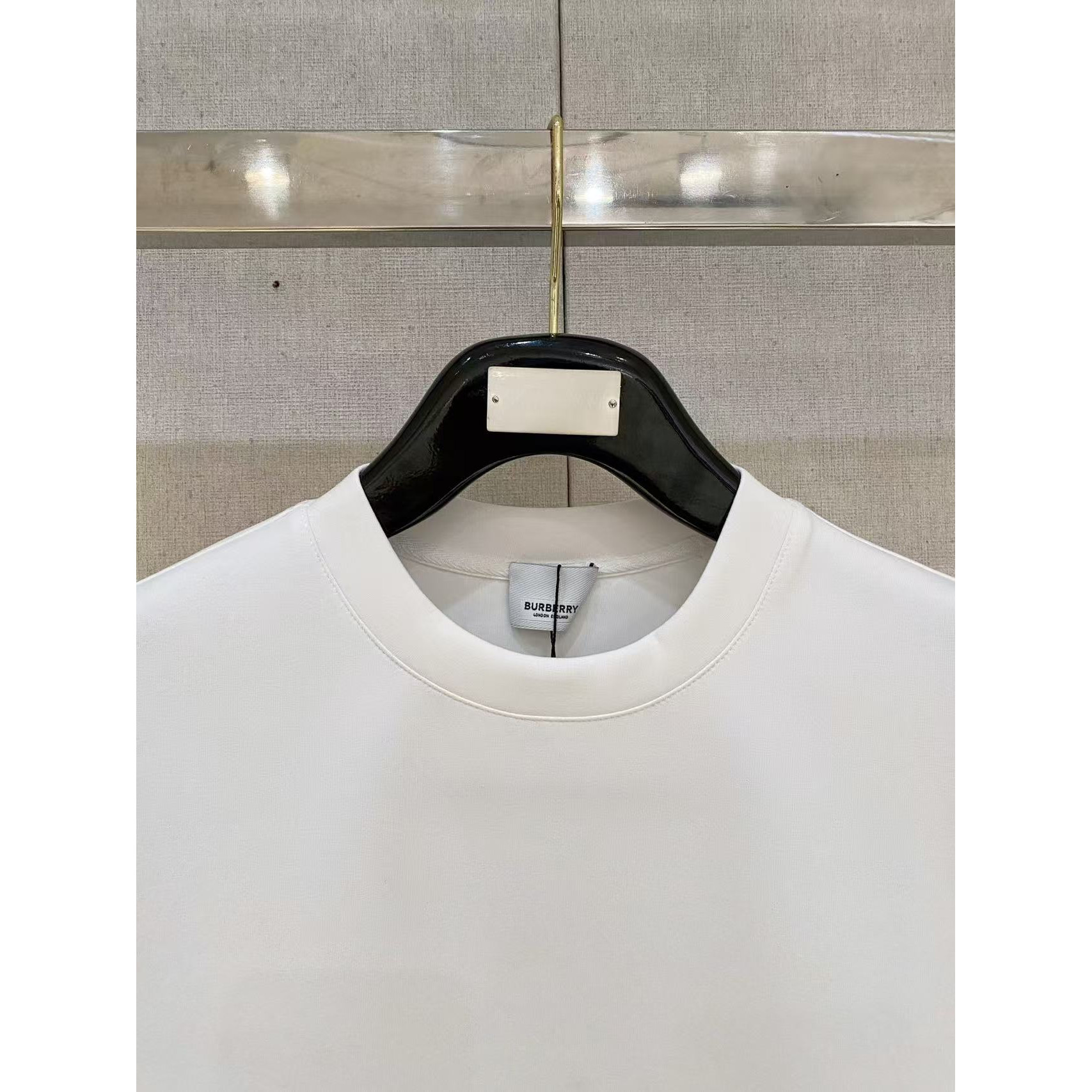 <p>BURBERRY 太空棉卫衣(白)</p>