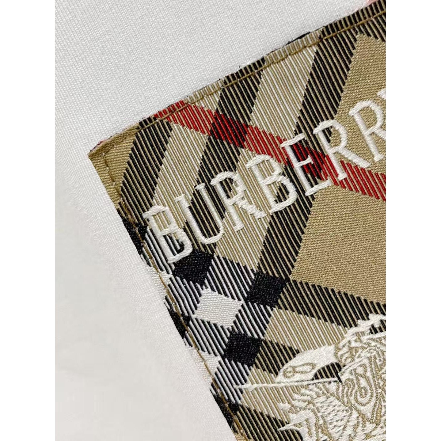 <p>BURBERRY 太空棉卫衣(白)</p>