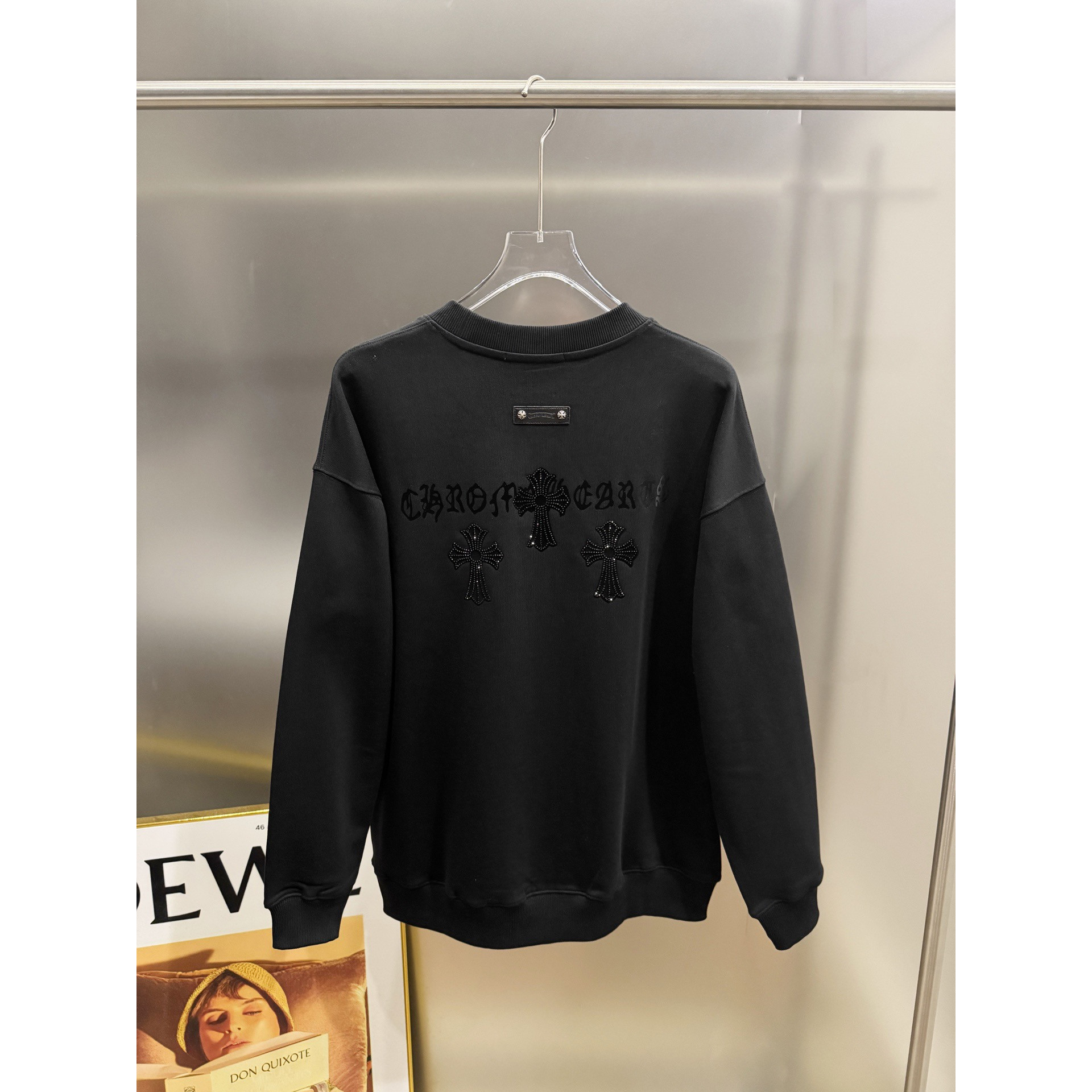 <p>CHROME HEARTS 圆领长袖卫衣(黑)</p>