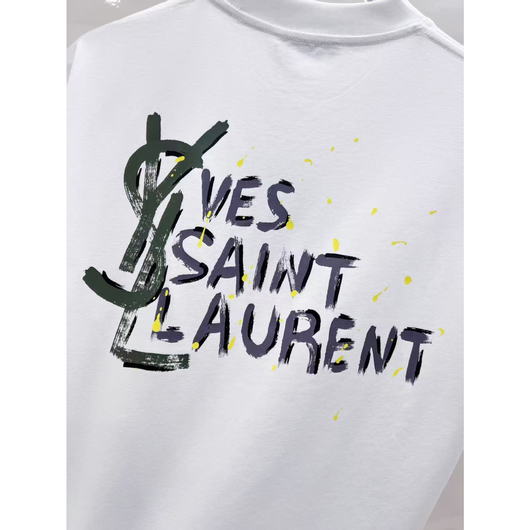 <p>YSL 短袖圆领T恤(白)</p>
