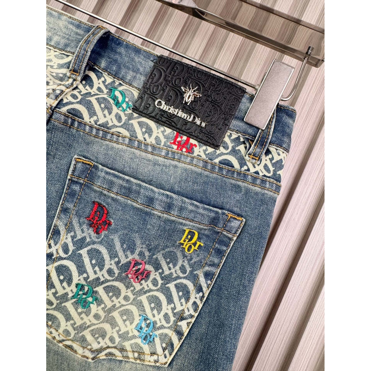 <p>DIOR 休閒牛仔褲</p>