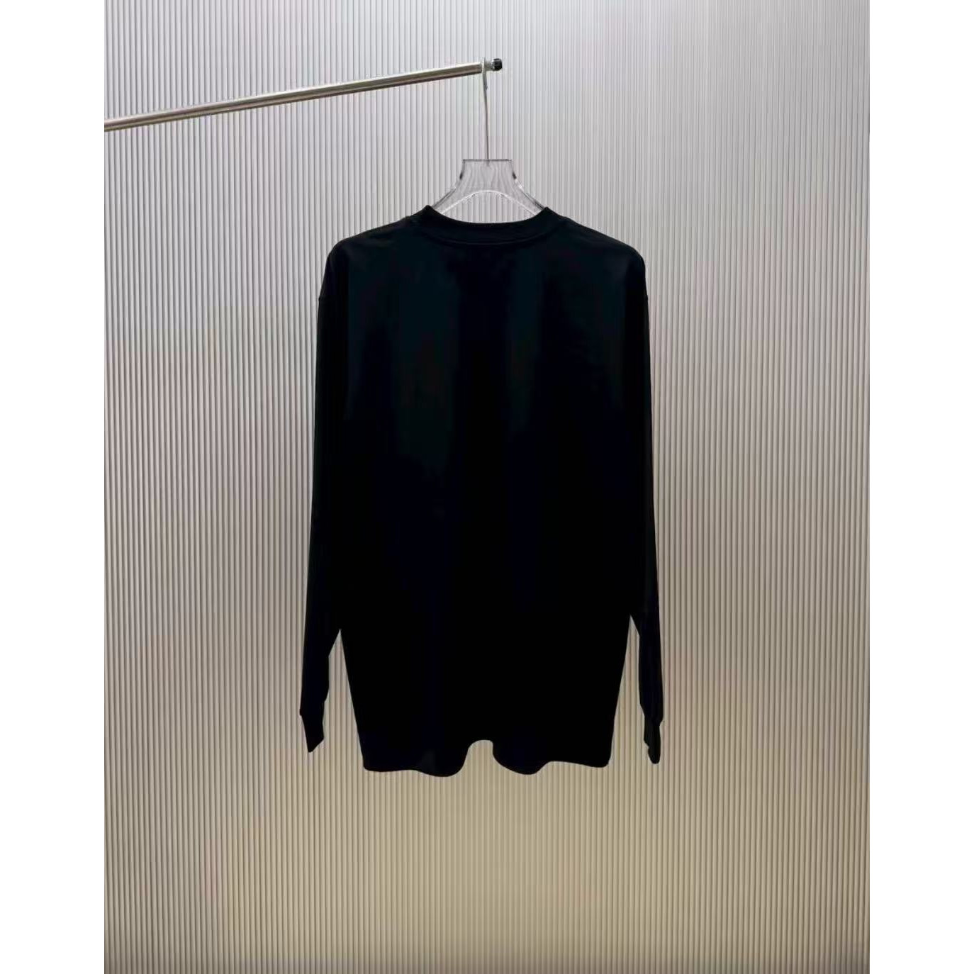<p>GUCCI 长袖卫衣T恤(黑)</p>