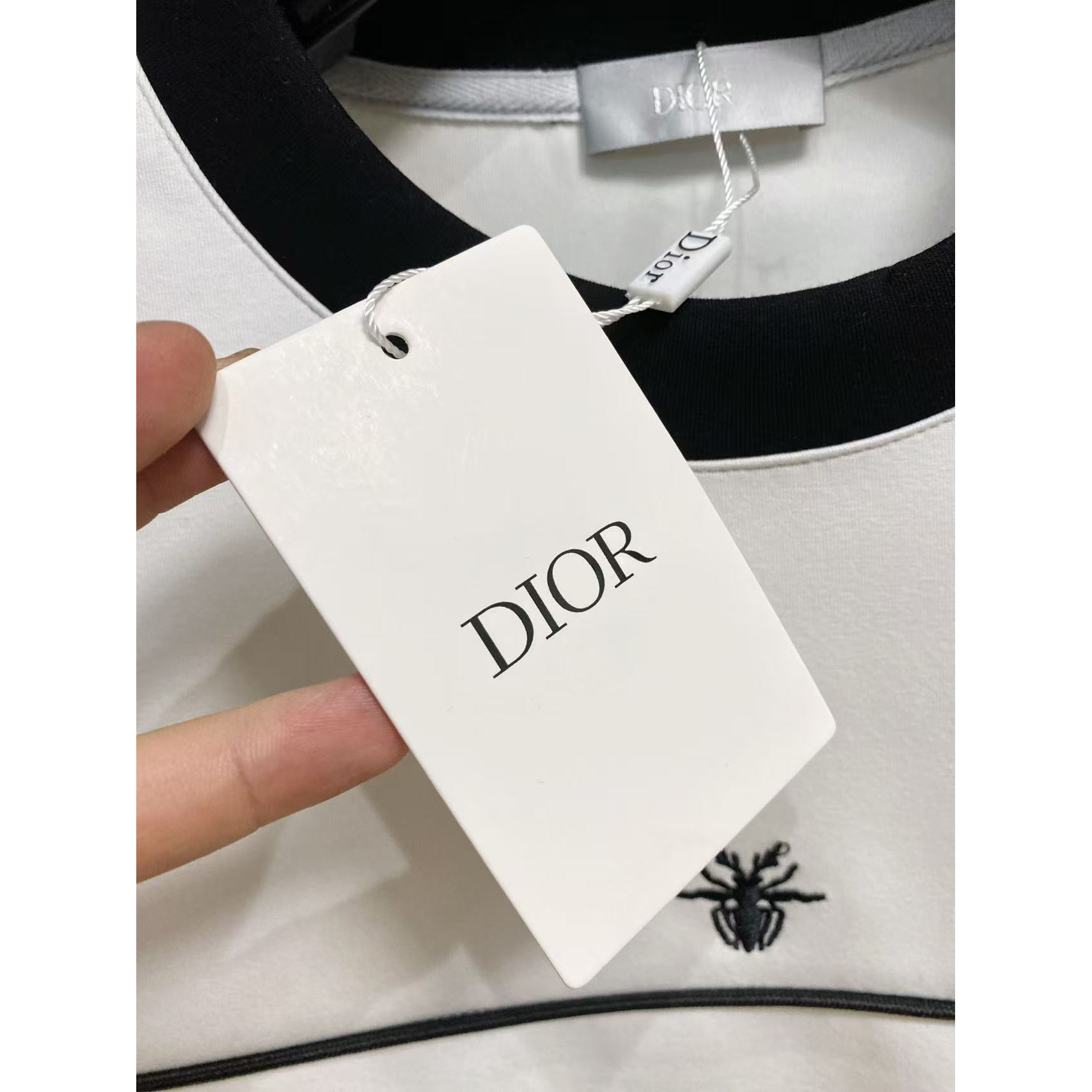 <p>DIOR 太空棉卫衣(白)</p>