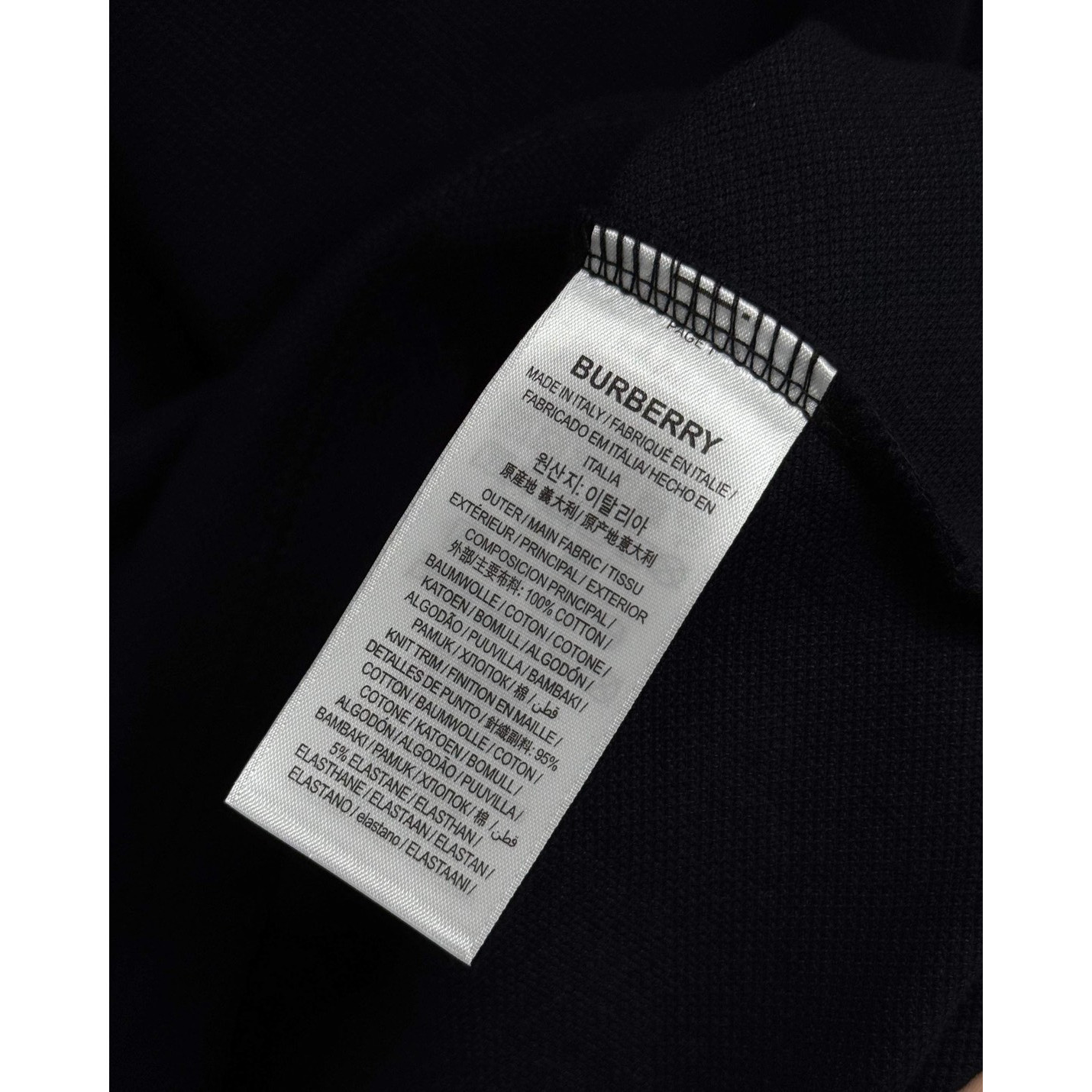 <p>BURBERRY 短袖翻领polo衫(黑)</p>