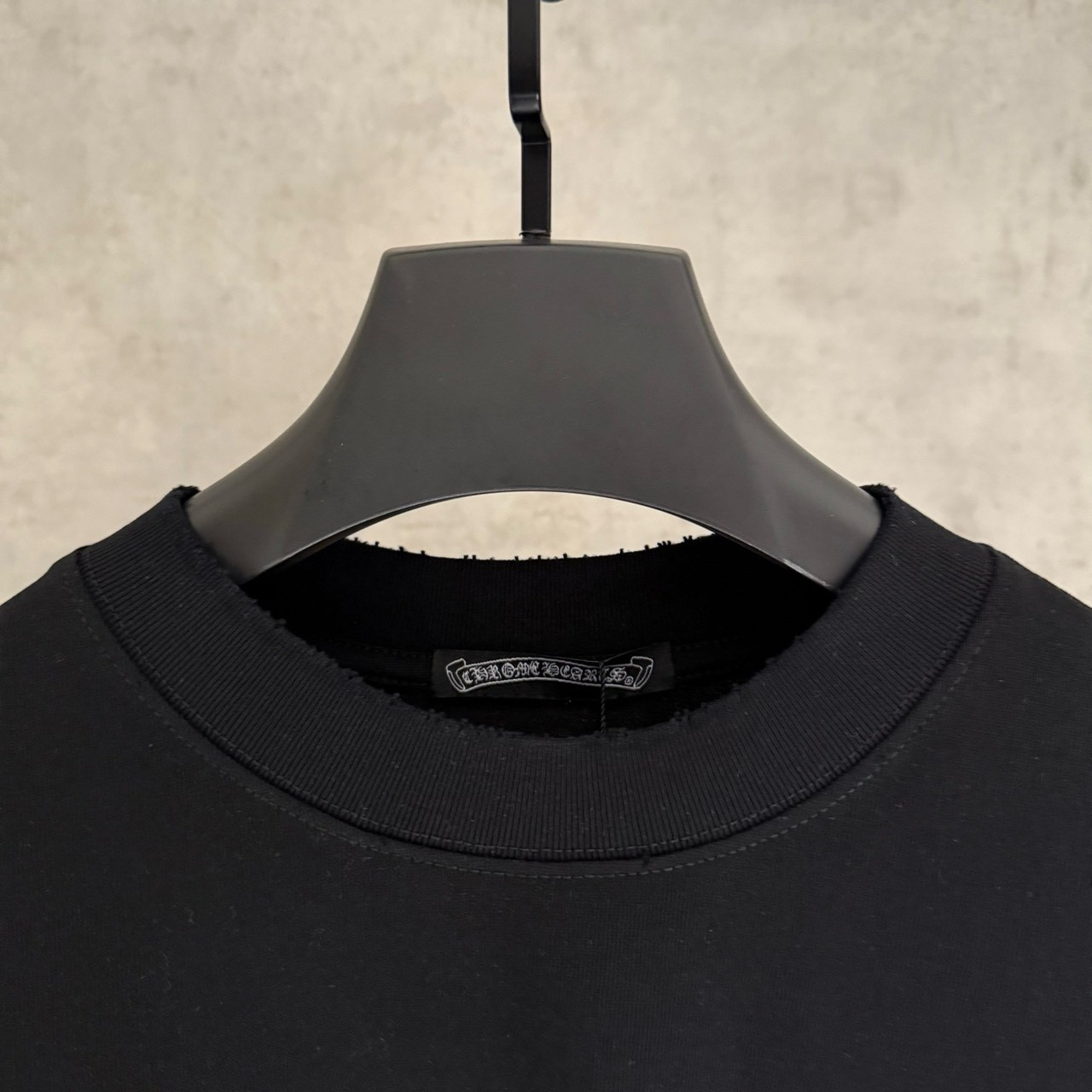 <p>CHROME HEARTS&nbsp;长袖T恤(黑B02)</p>

<p>&nbsp;</p>